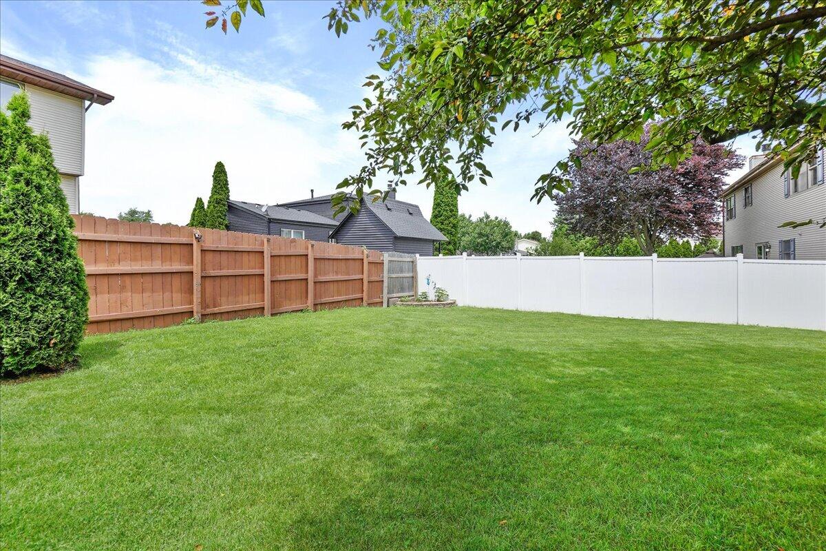 2242 Grand Avenue, Schererville, IN 46375; Image #32