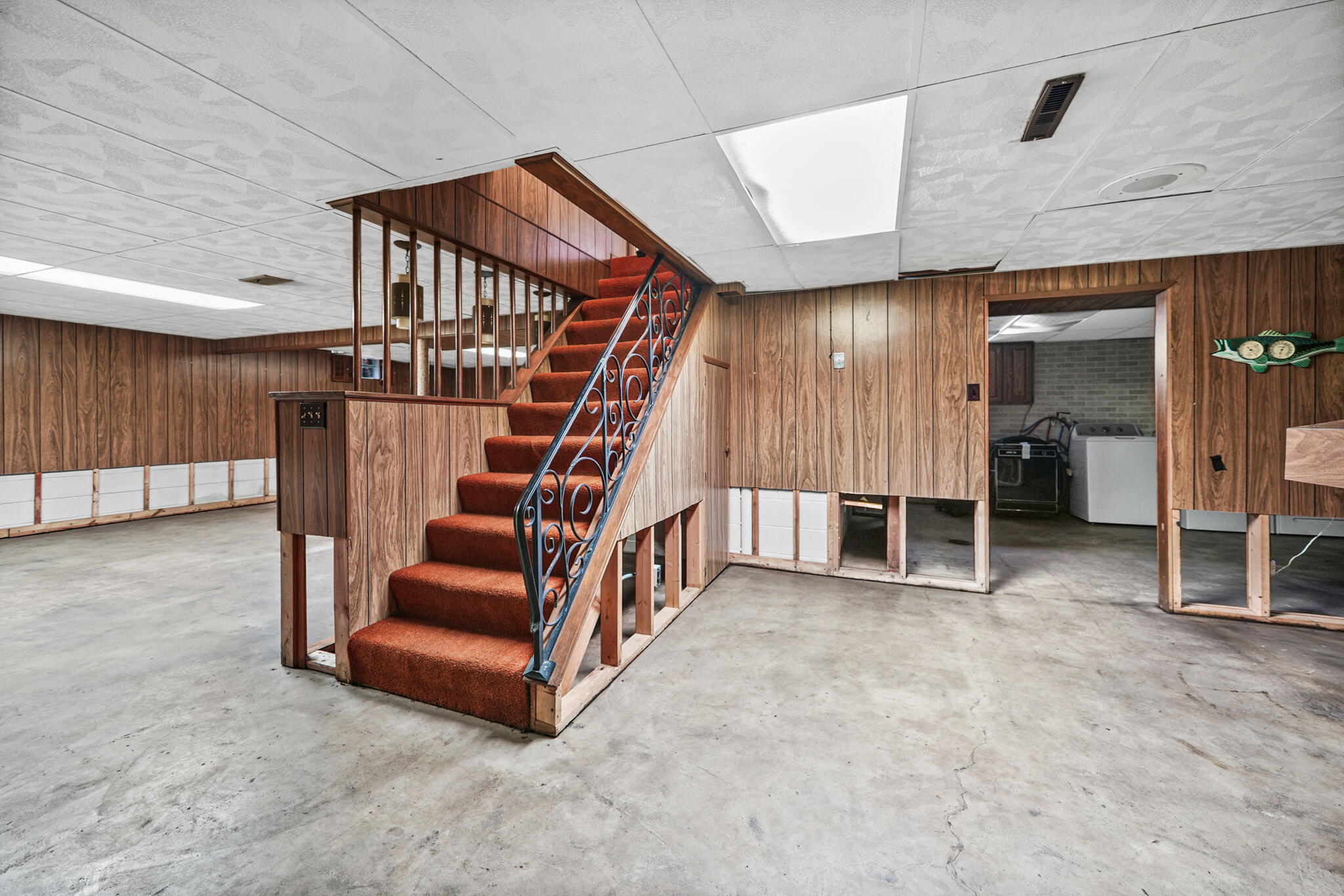 8028 Hohman Avenue, Munster, IN 46321; Image #21