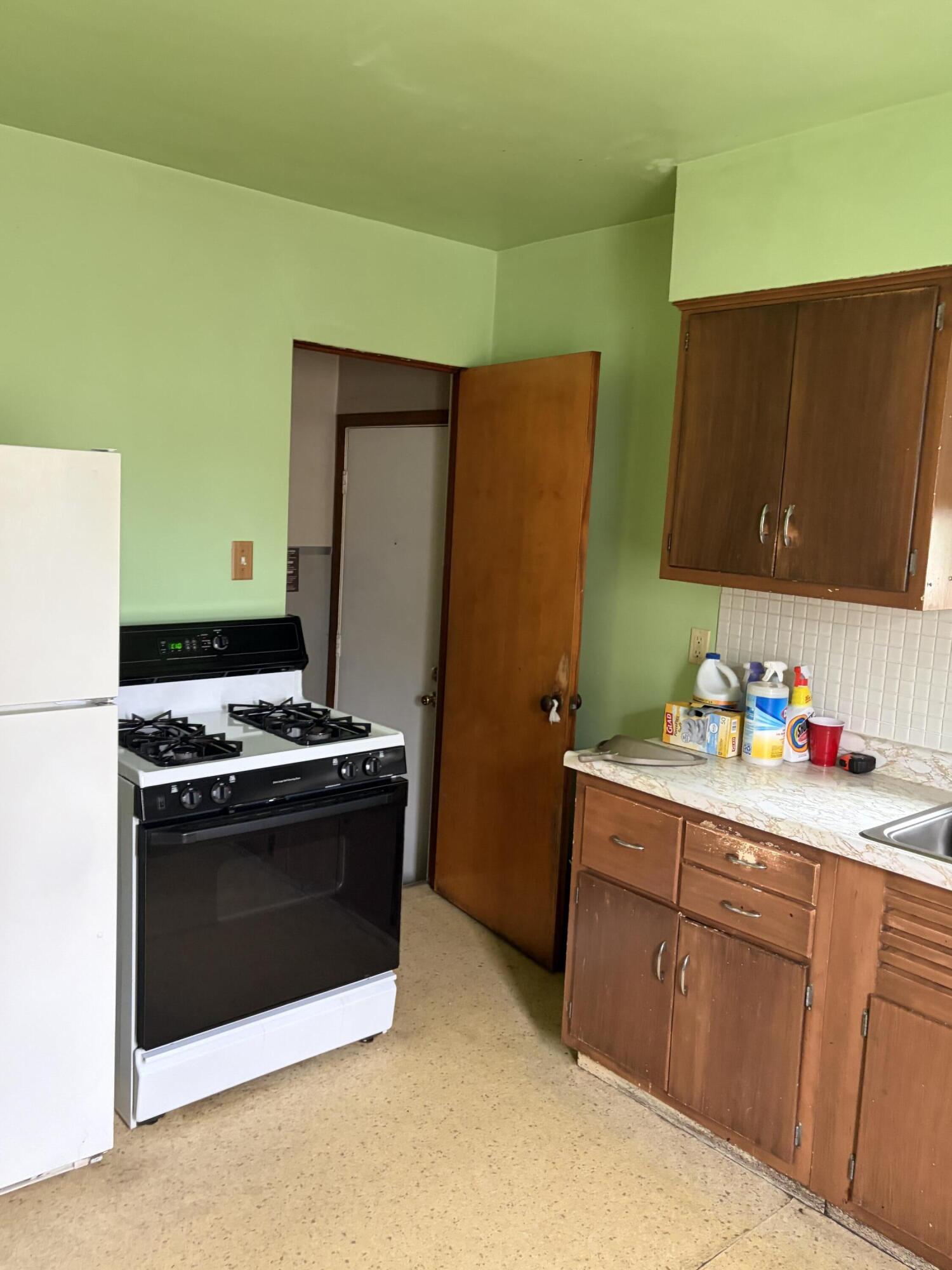905 174th Street, Hammond, IN 46324; Image #6