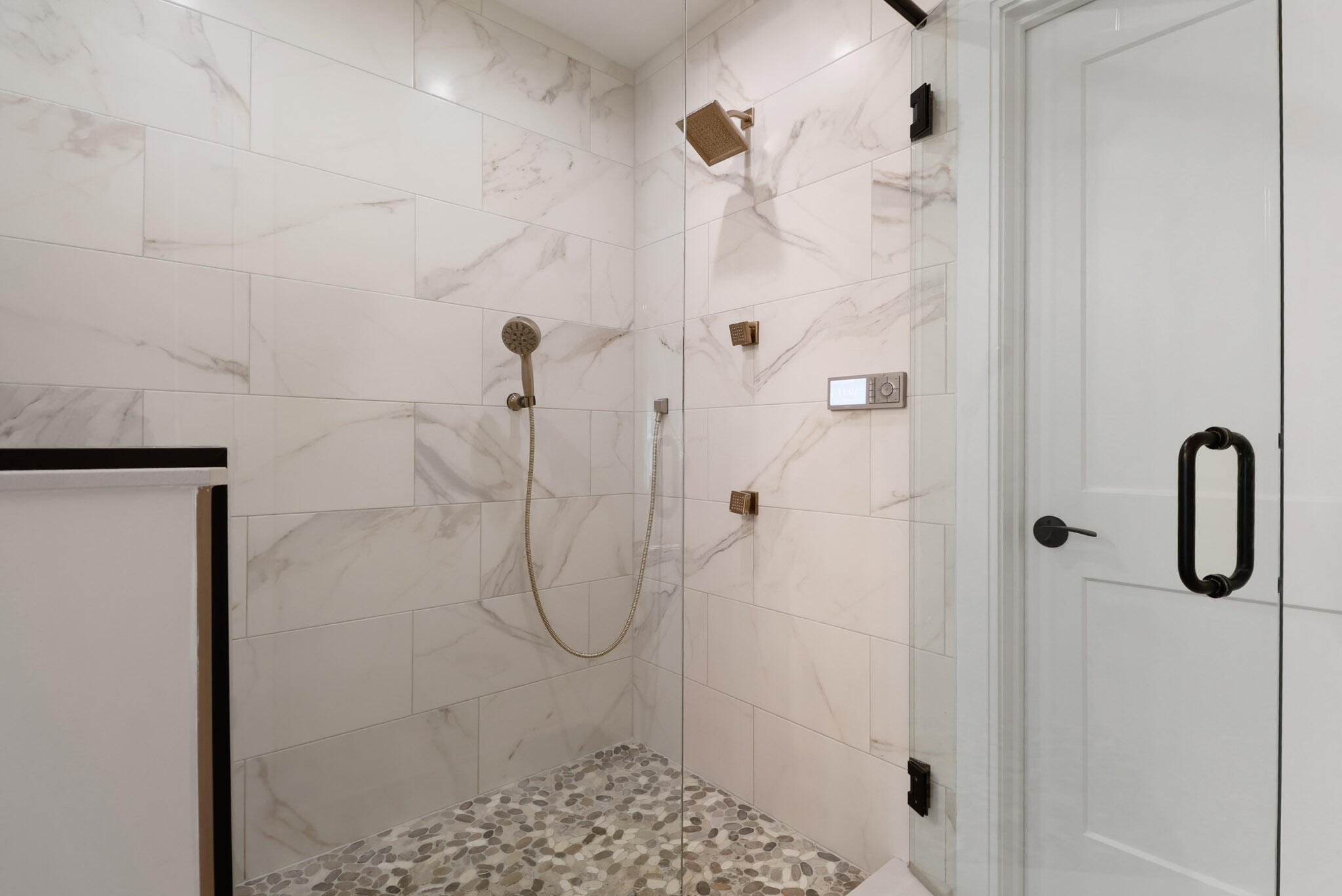 7747 Maple Avenue, Gary, IN 46403; Image #22
