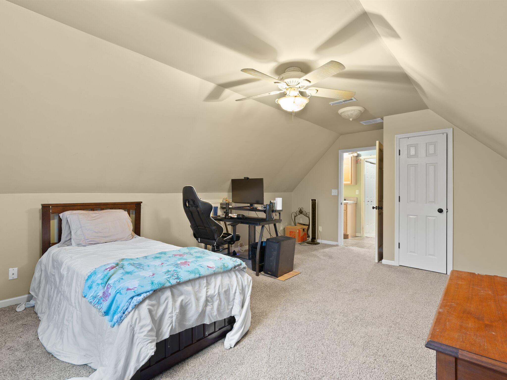 2656 Calaveras Drive, Valparaiso, IN 46385; Image #15