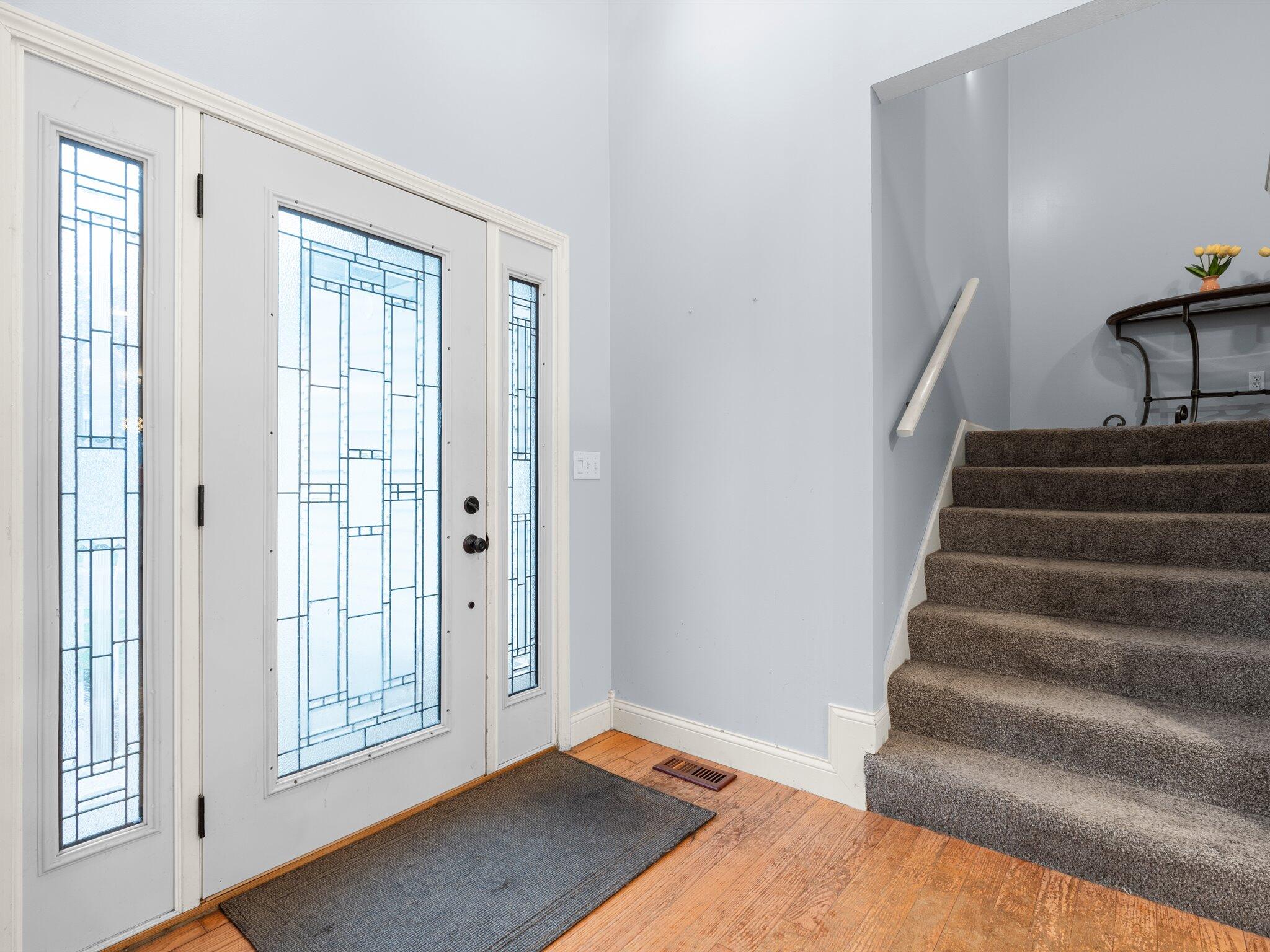 2656 Calaveras Drive, Valparaiso, IN 46385; Image #2