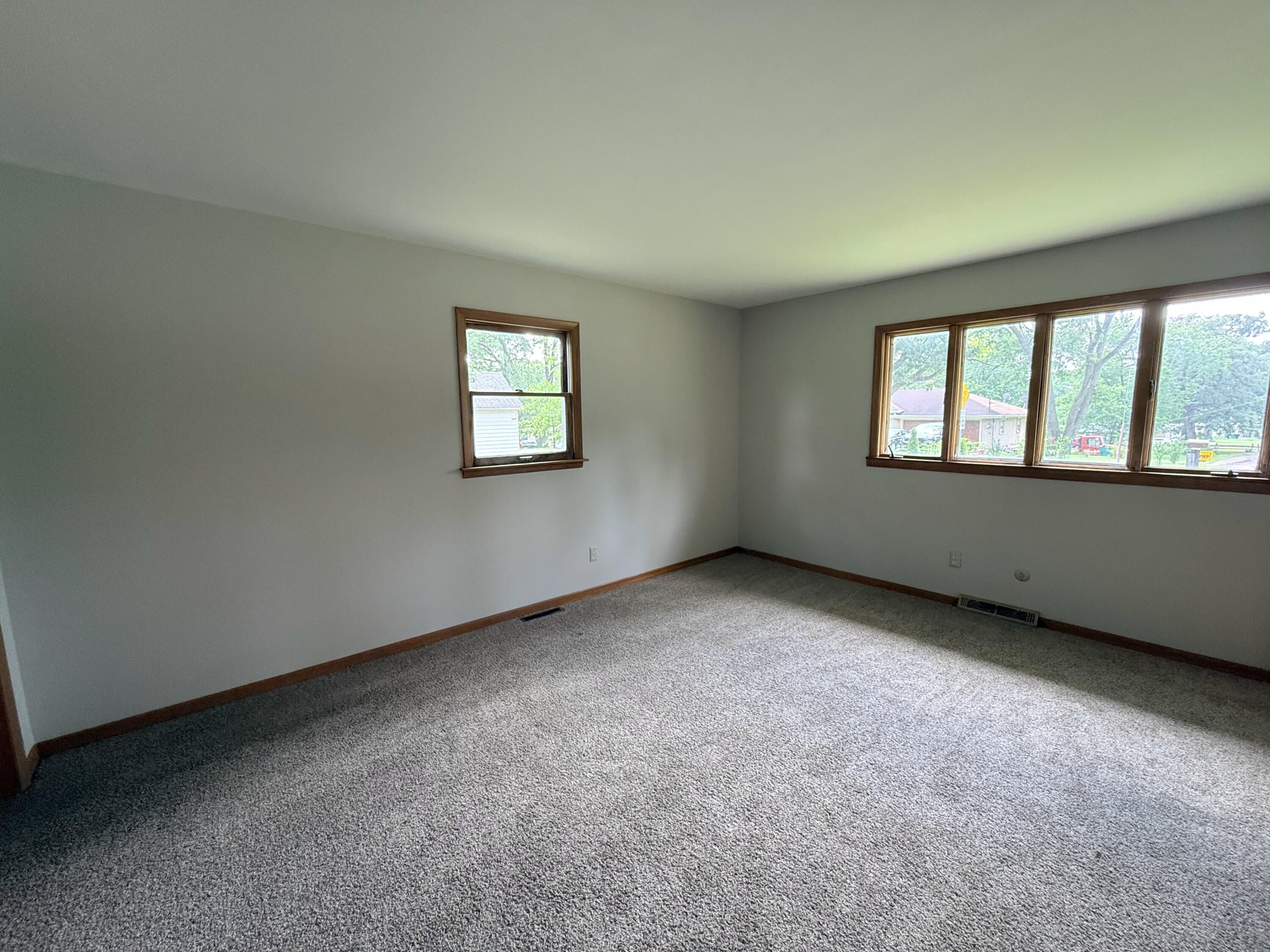 1850 W 53rd Avenue, Merrillville, IN 46410; Image #12