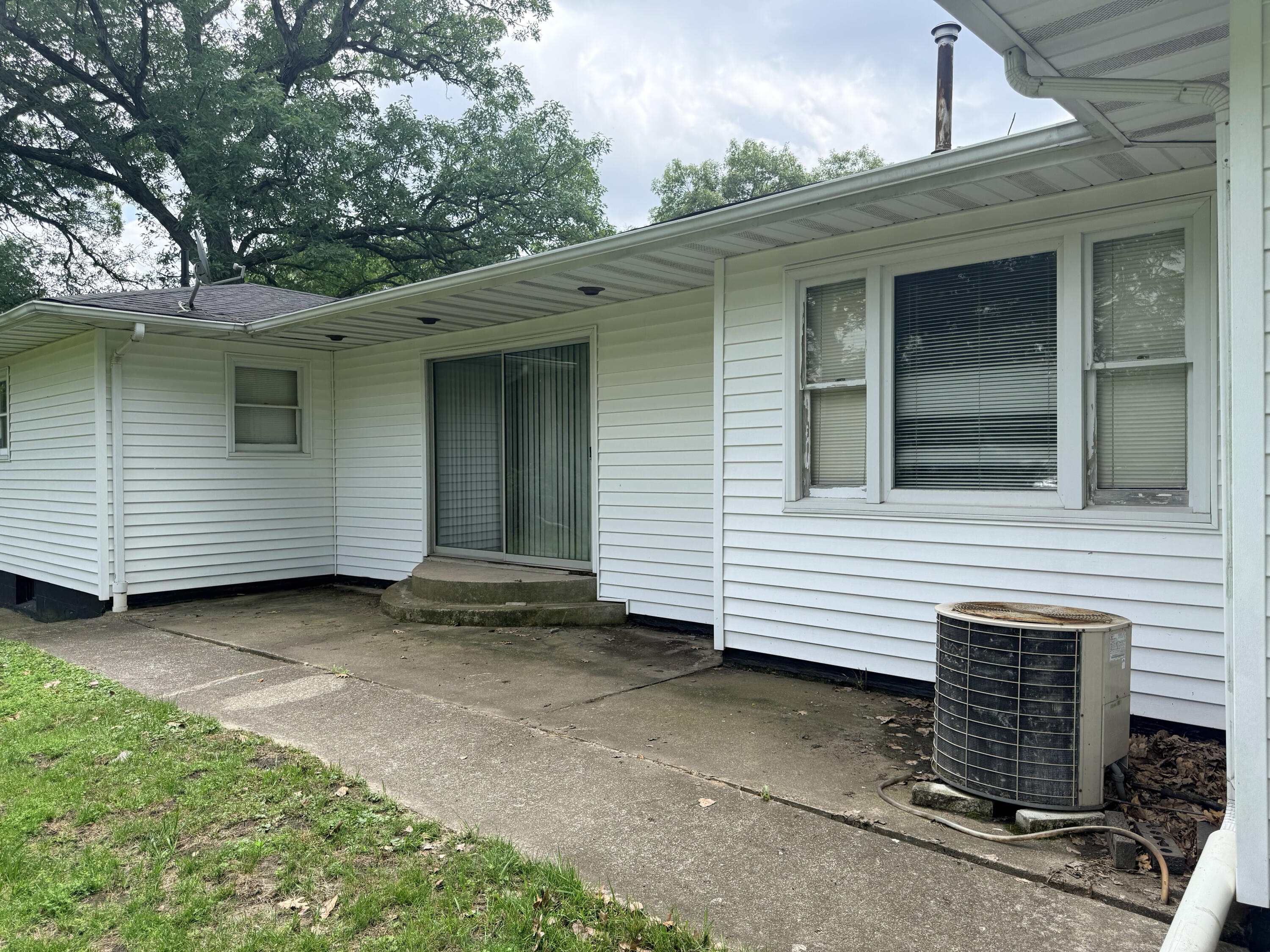1850 W 53rd Avenue, Merrillville, IN 46410; Image #21