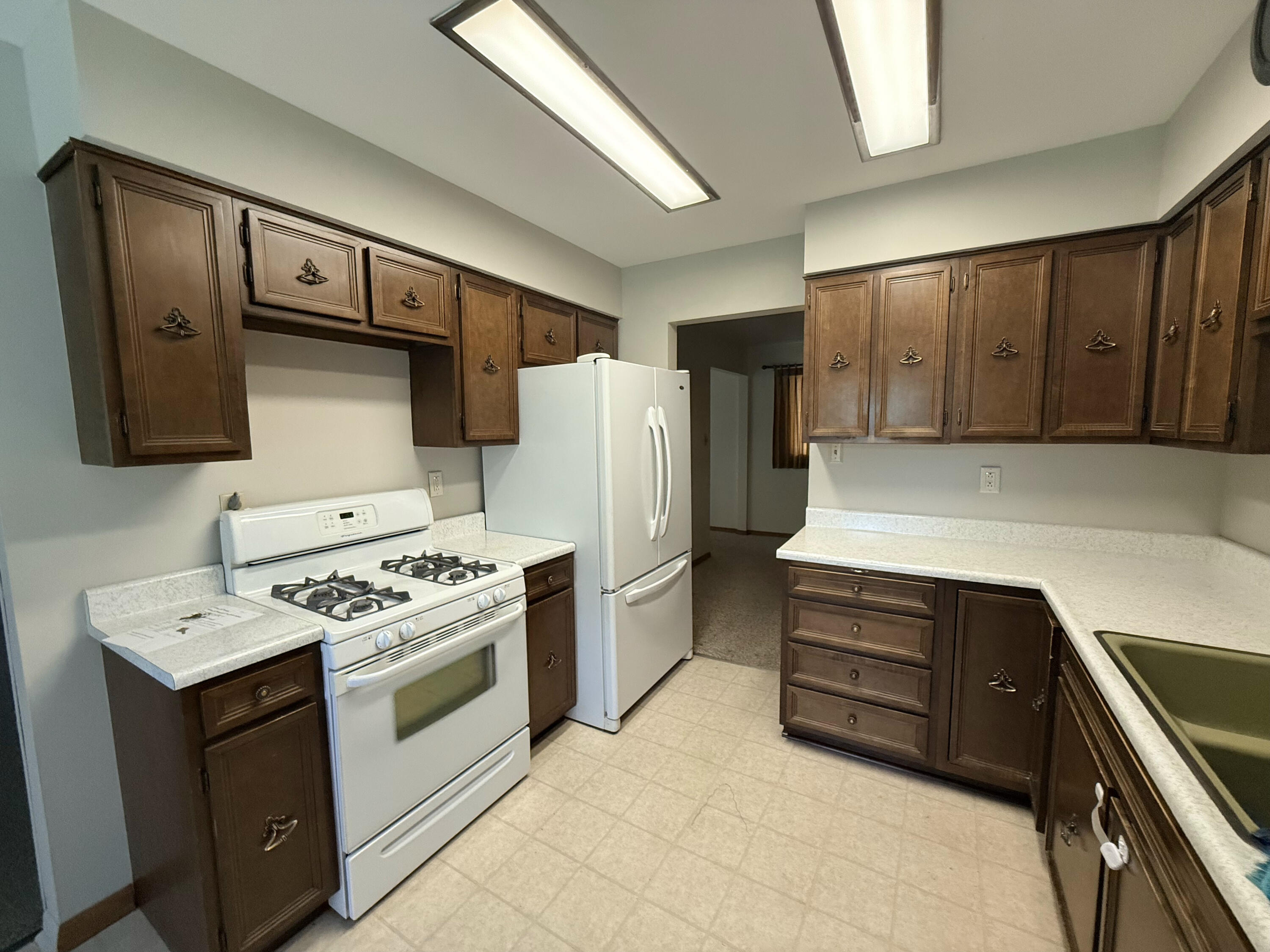 1850 W 53rd Avenue, Merrillville, IN 46410; Image #8