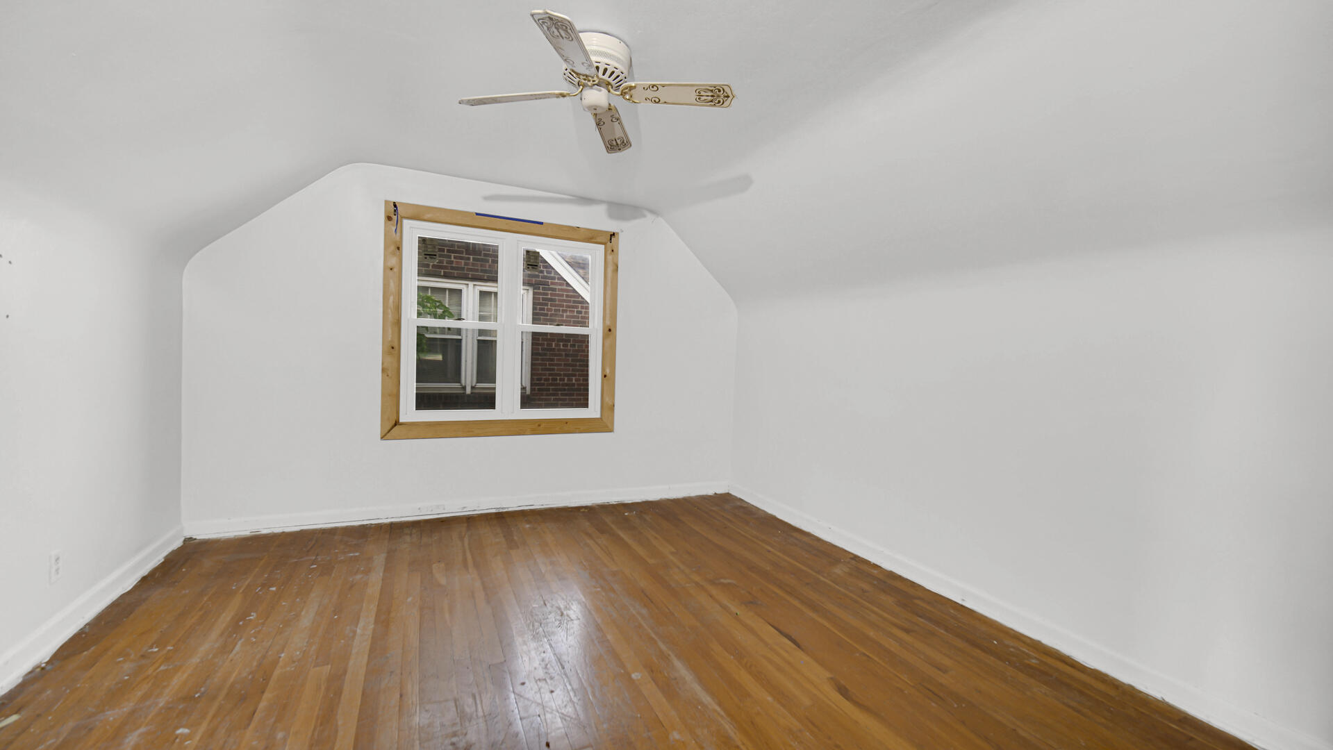 2131 Stanton Avenue, Whiting, IN 46394; Image #12