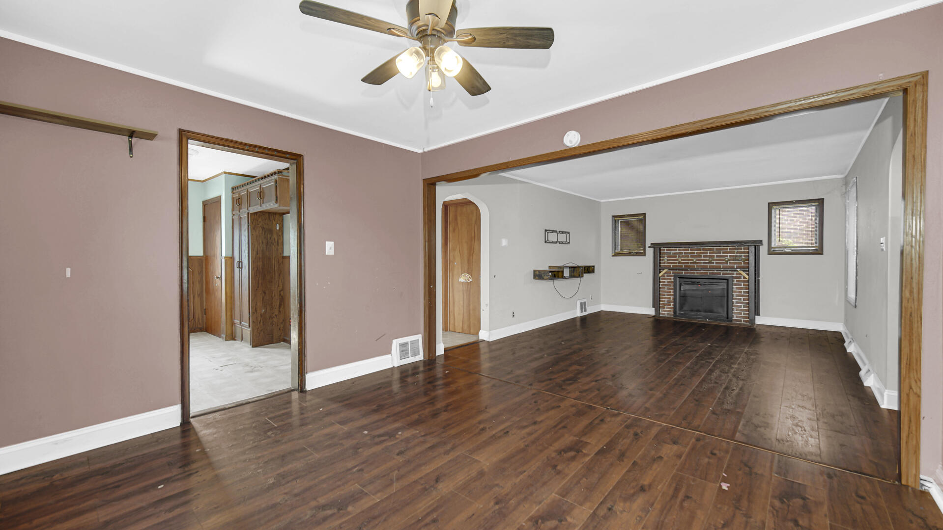 2131 Stanton Avenue, Whiting, IN 46394; Image #6