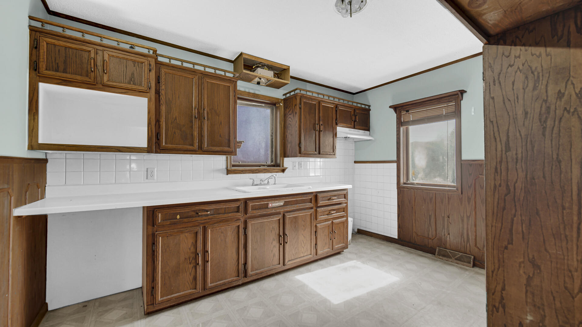 2131 Stanton Avenue, Whiting, IN 46394; Image #8