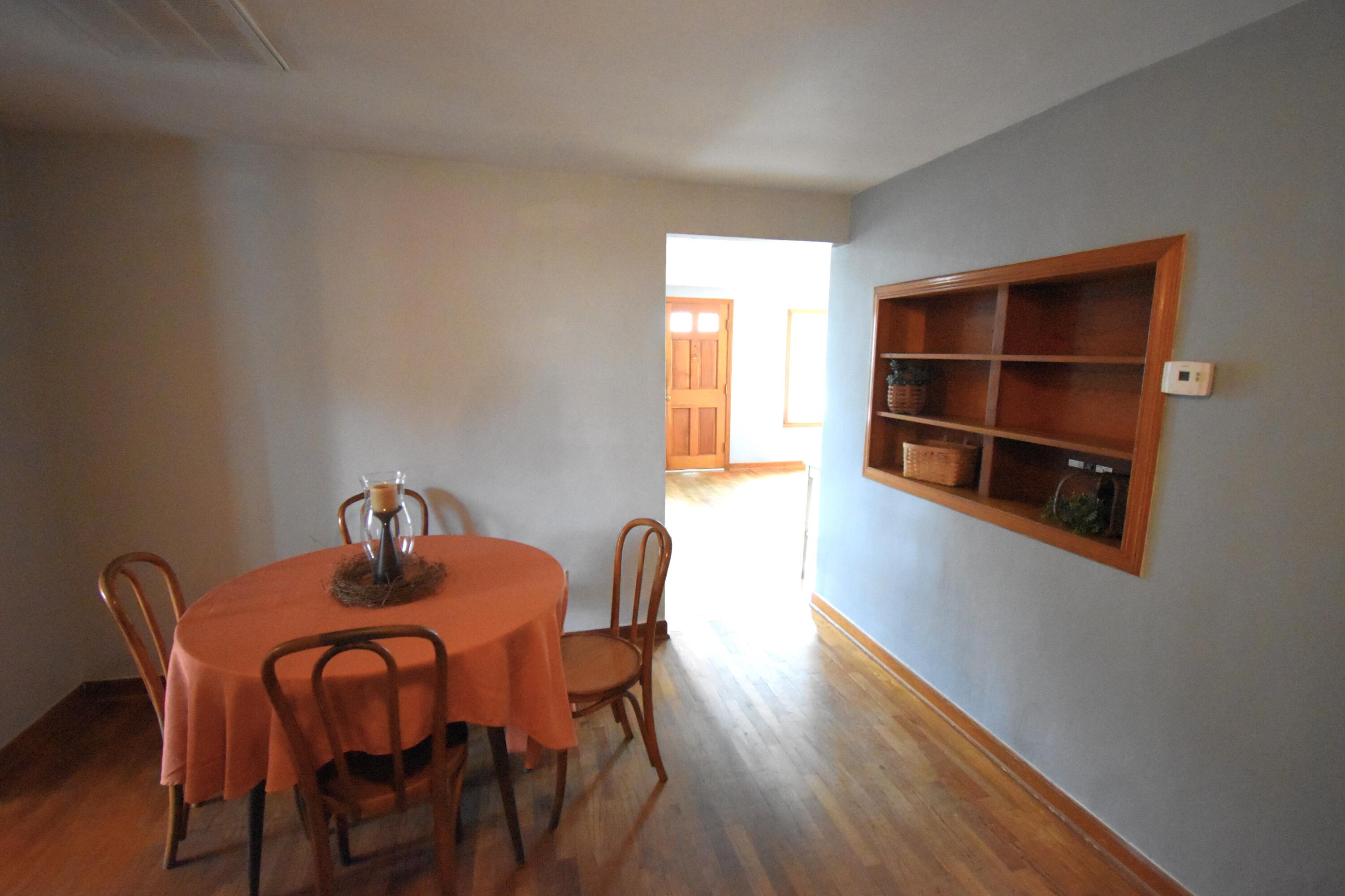 829 W Washington Street, Rensselaer, IN 47978; Image #12
