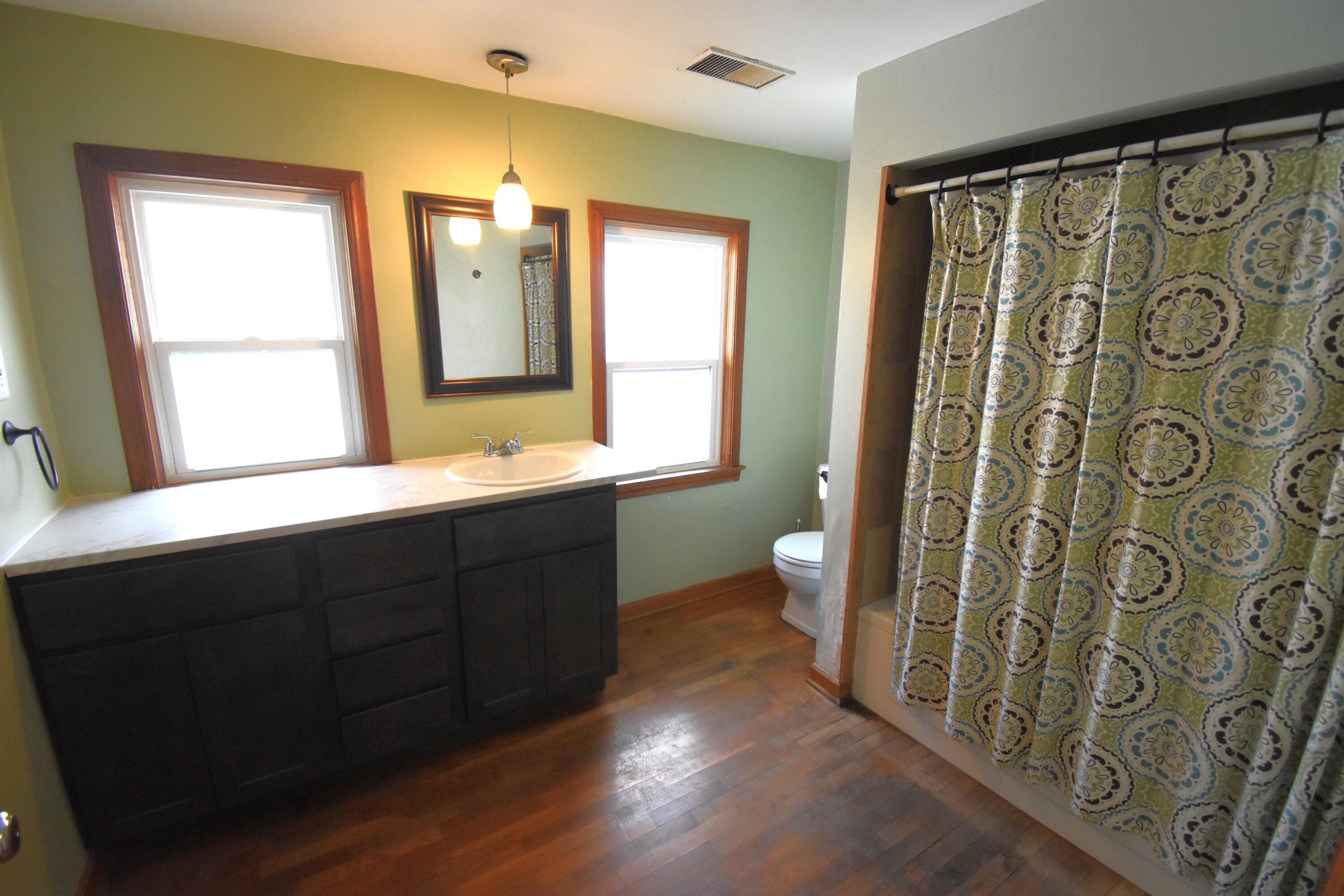 829 W Washington Street, Rensselaer, IN 47978; Image #18