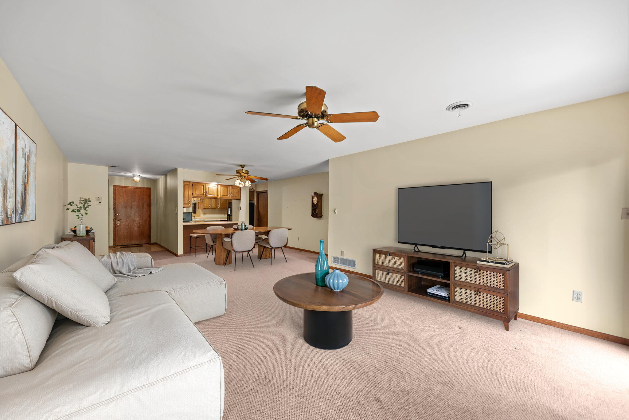 643 South Street, Munster, IN #103, 46321; Image #3