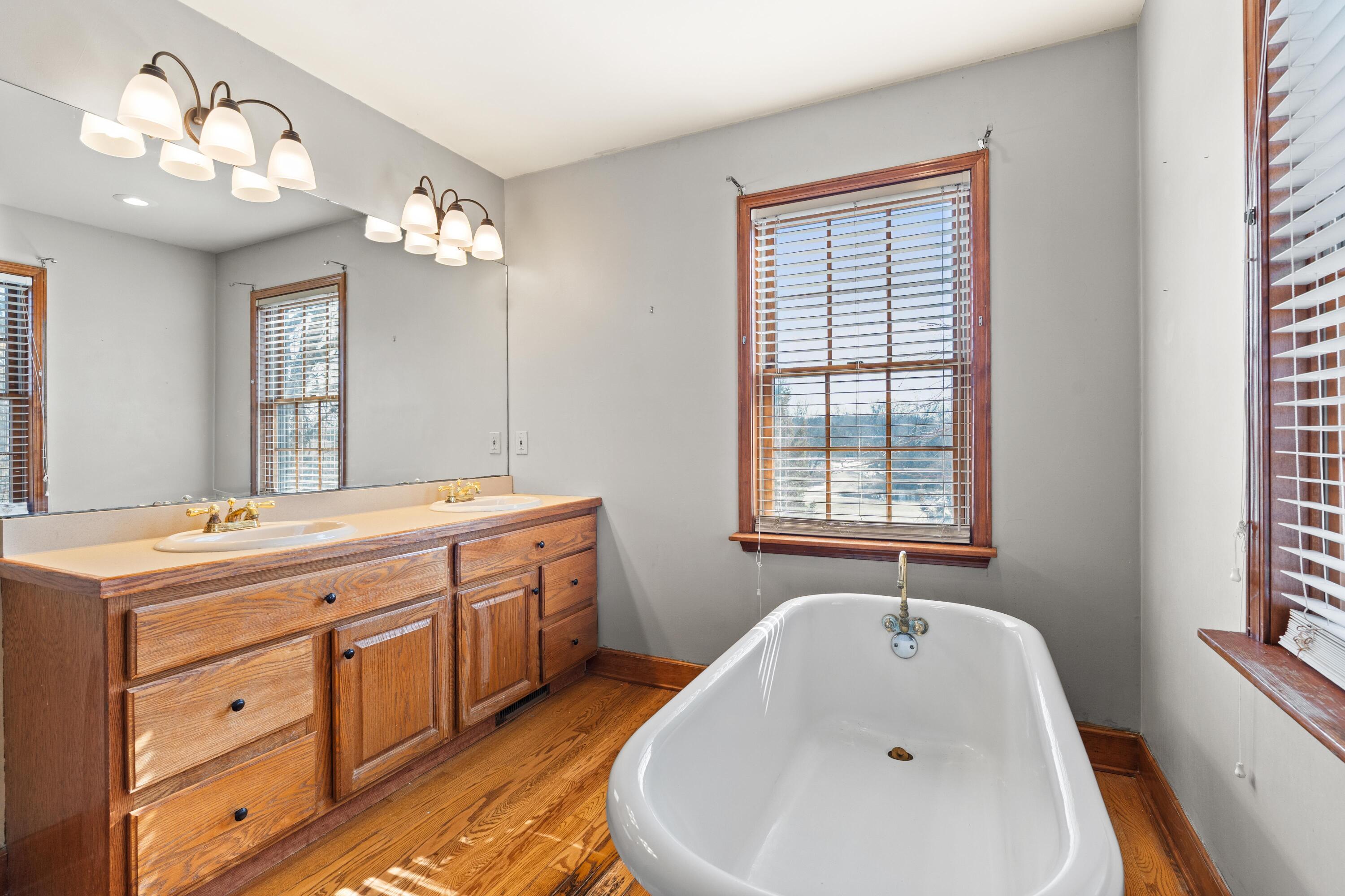 568 Shatz Drive N, Valparaiso, IN 46385; Image #28