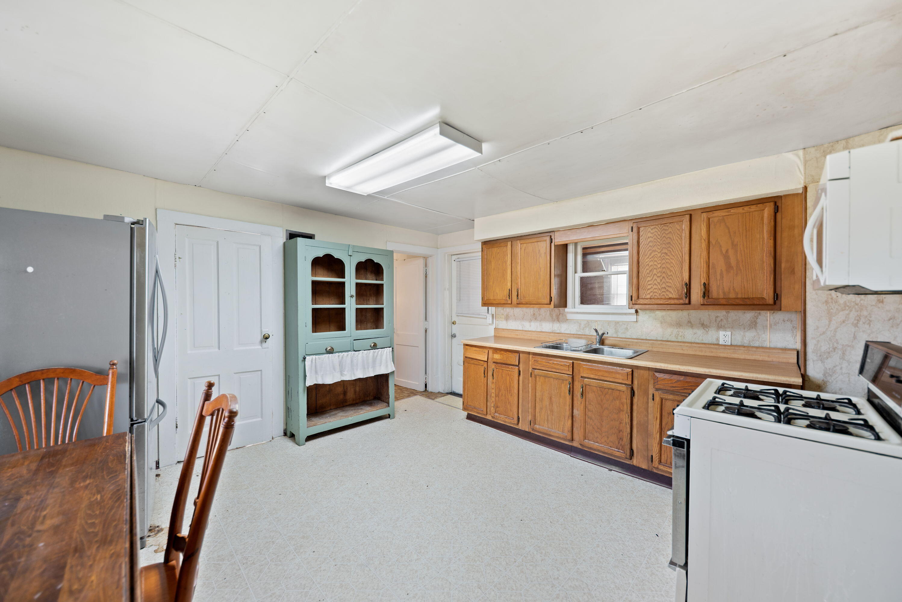 116 W Barker Avenue, Michigan City, IN 46360; Image #7