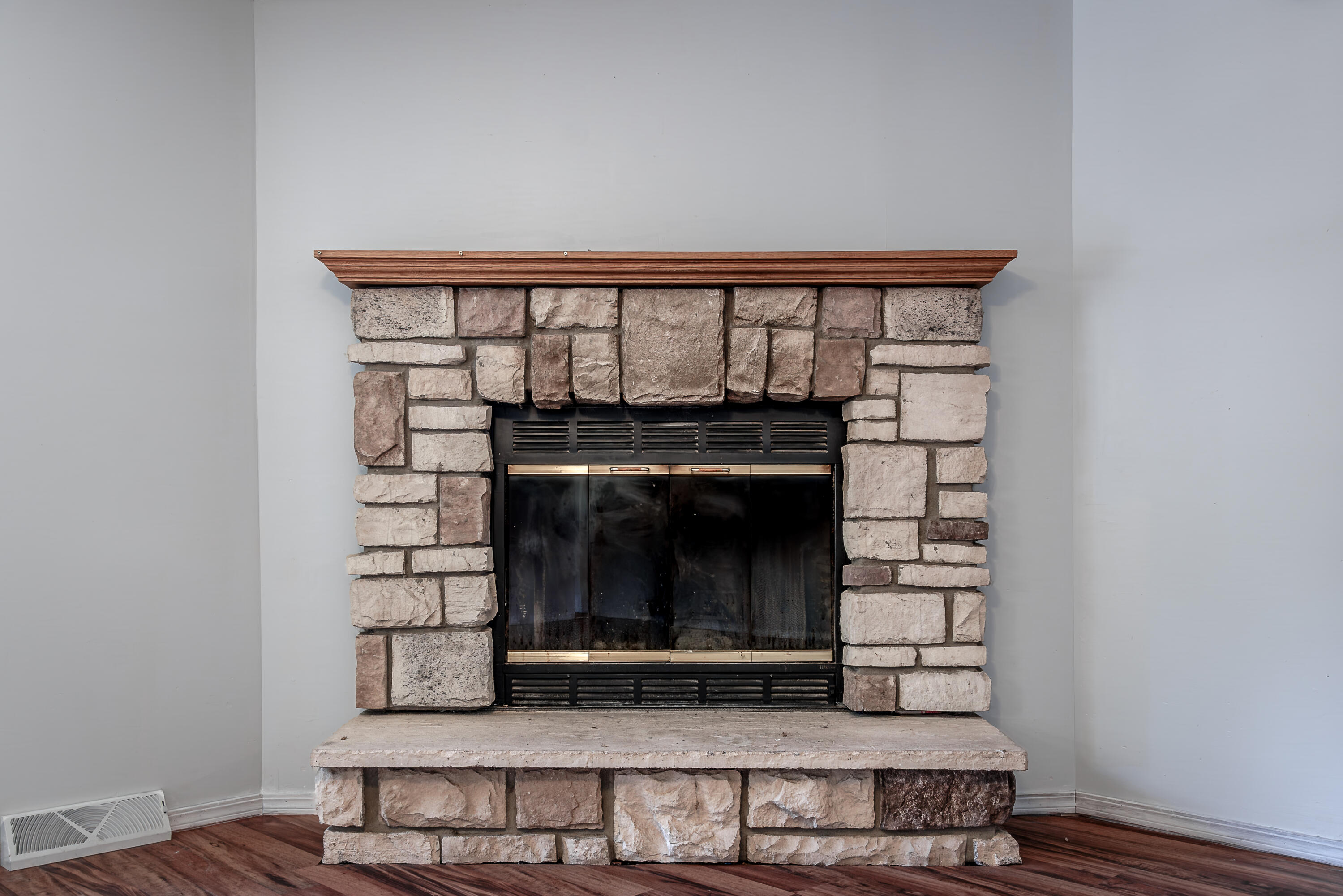 489 E Furness Road, Michigan City, IN 46360; Image #17