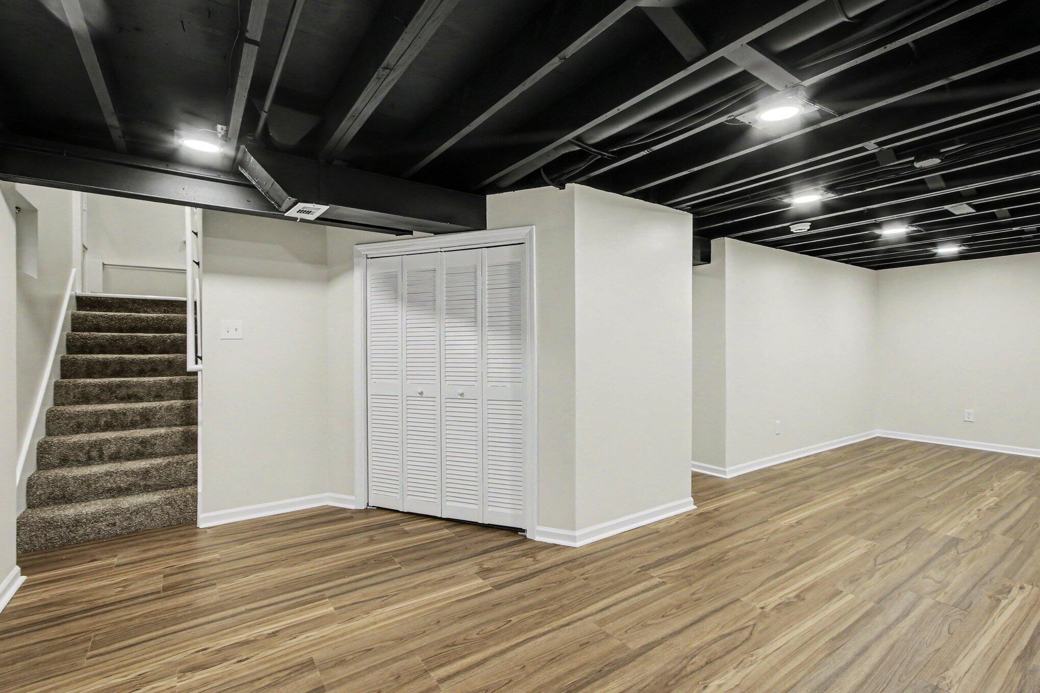 3318 North Drive, Highland, IN 46322; Image #15