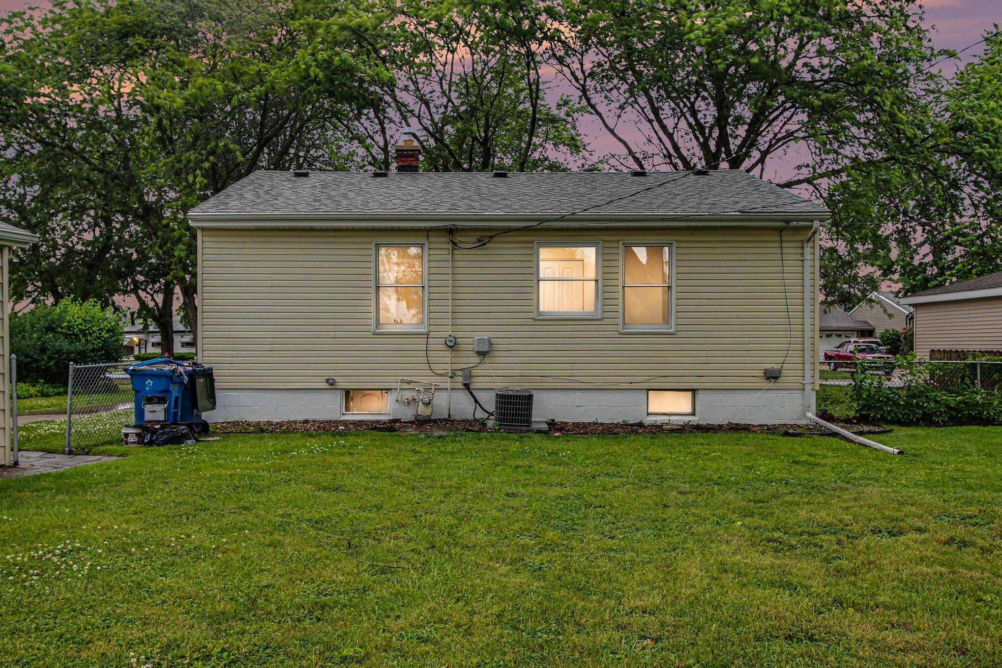 3318 North Drive, Highland, IN 46322; Image #25