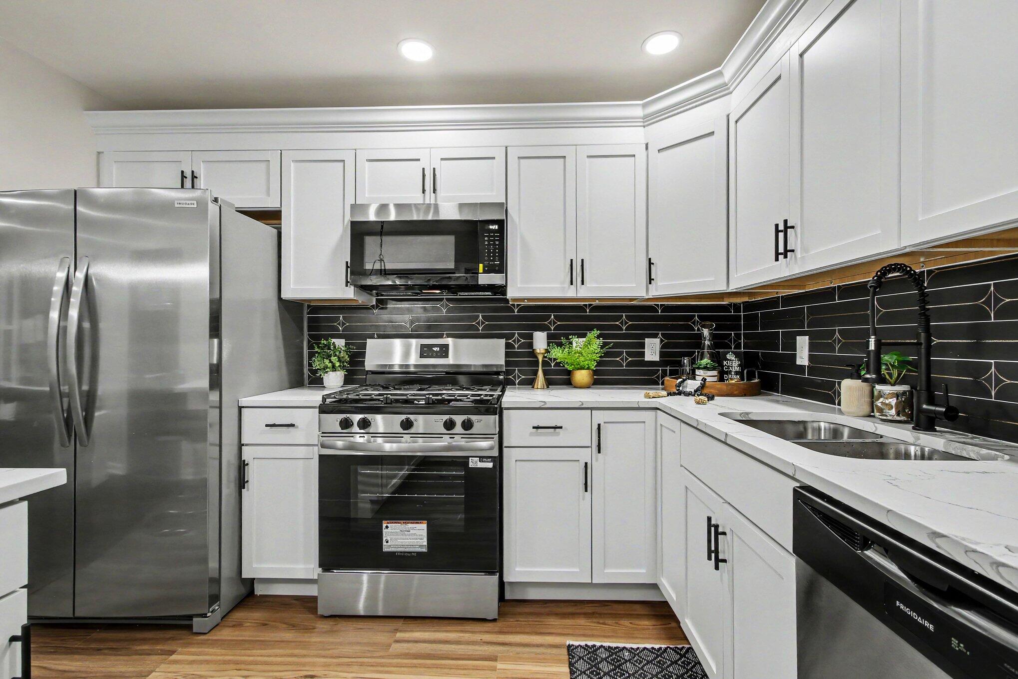 3318 North Drive, Highland, IN 46322; Image #6