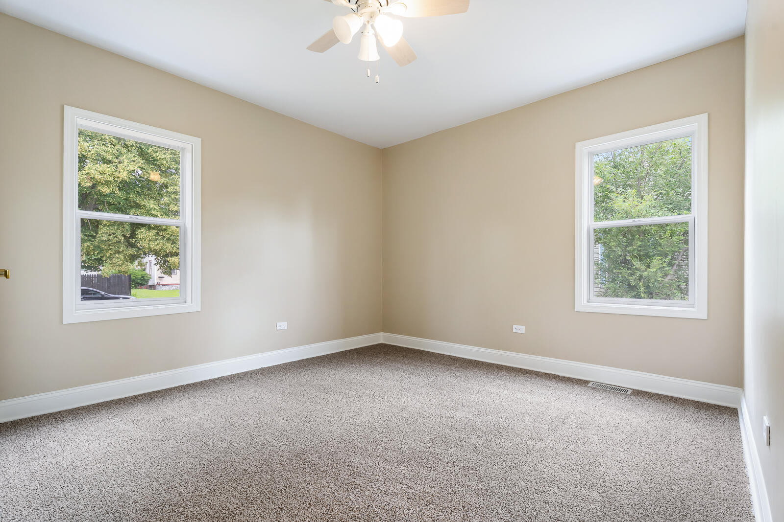 271 Lincoln Street, Gary, IN 46402; Image #21