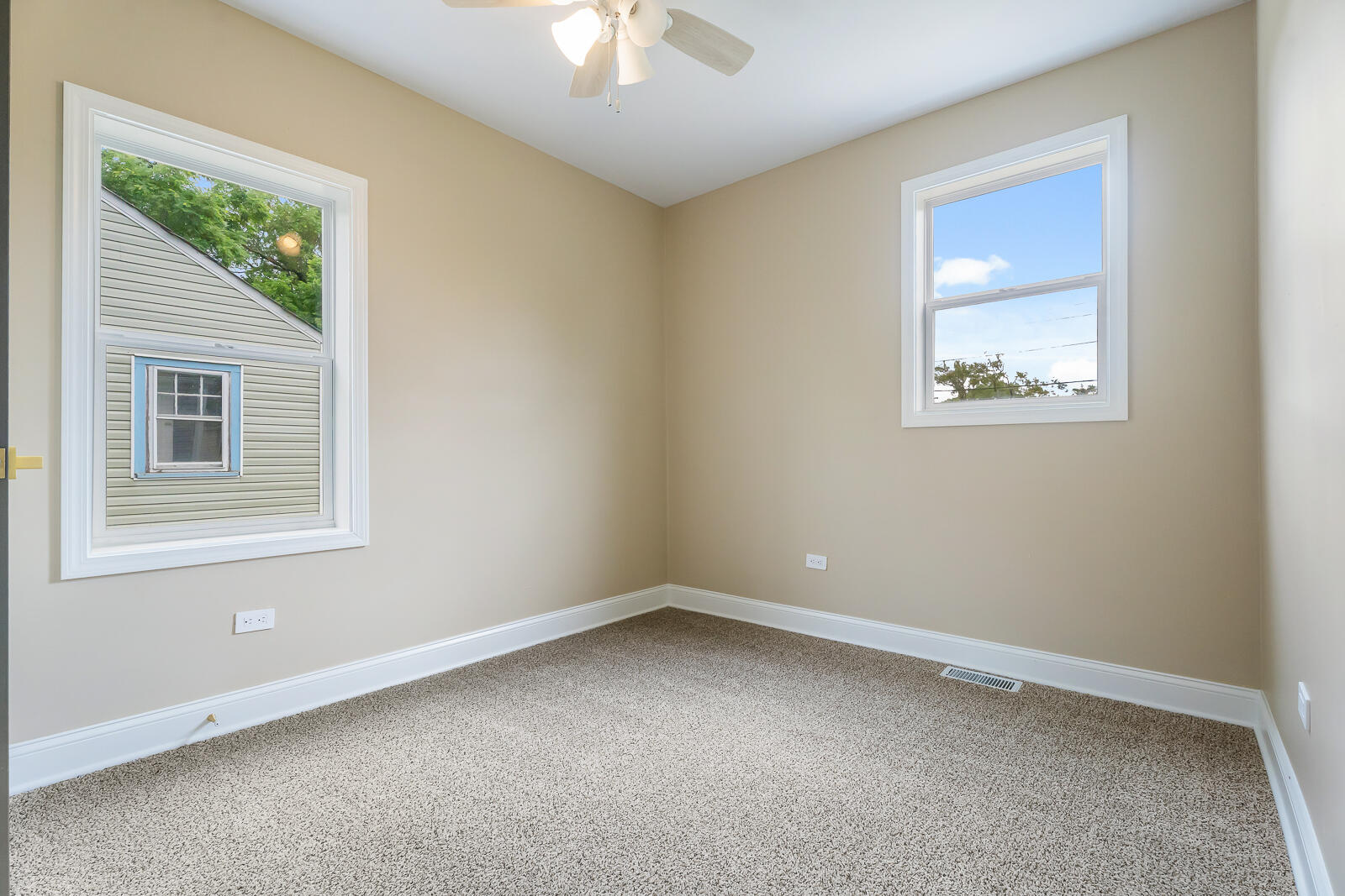 271 Lincoln Street, Gary, IN 46402; Image #24
