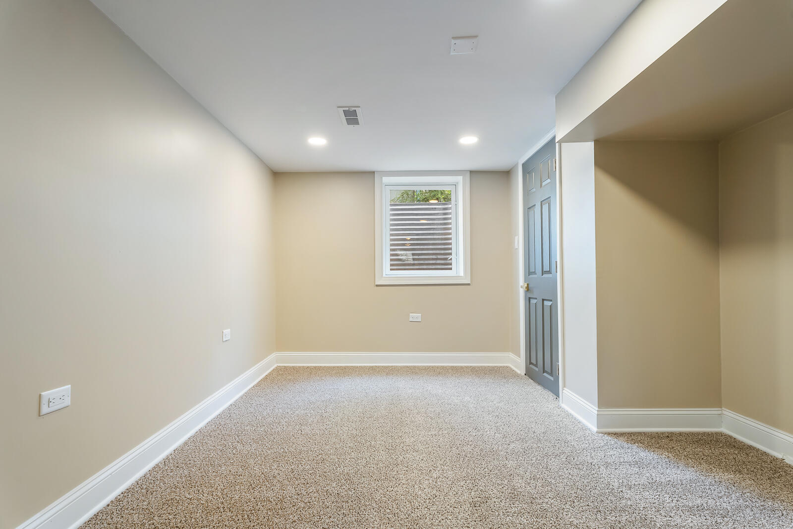 271 Lincoln Street, Gary, IN 46402; Image #34