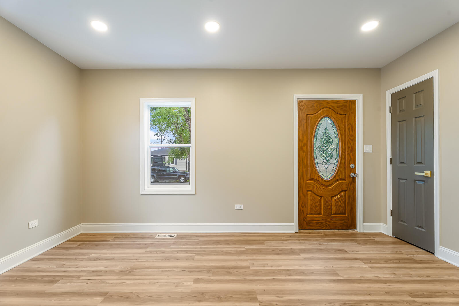 271 Lincoln Street, Gary, IN 46402; Image #8