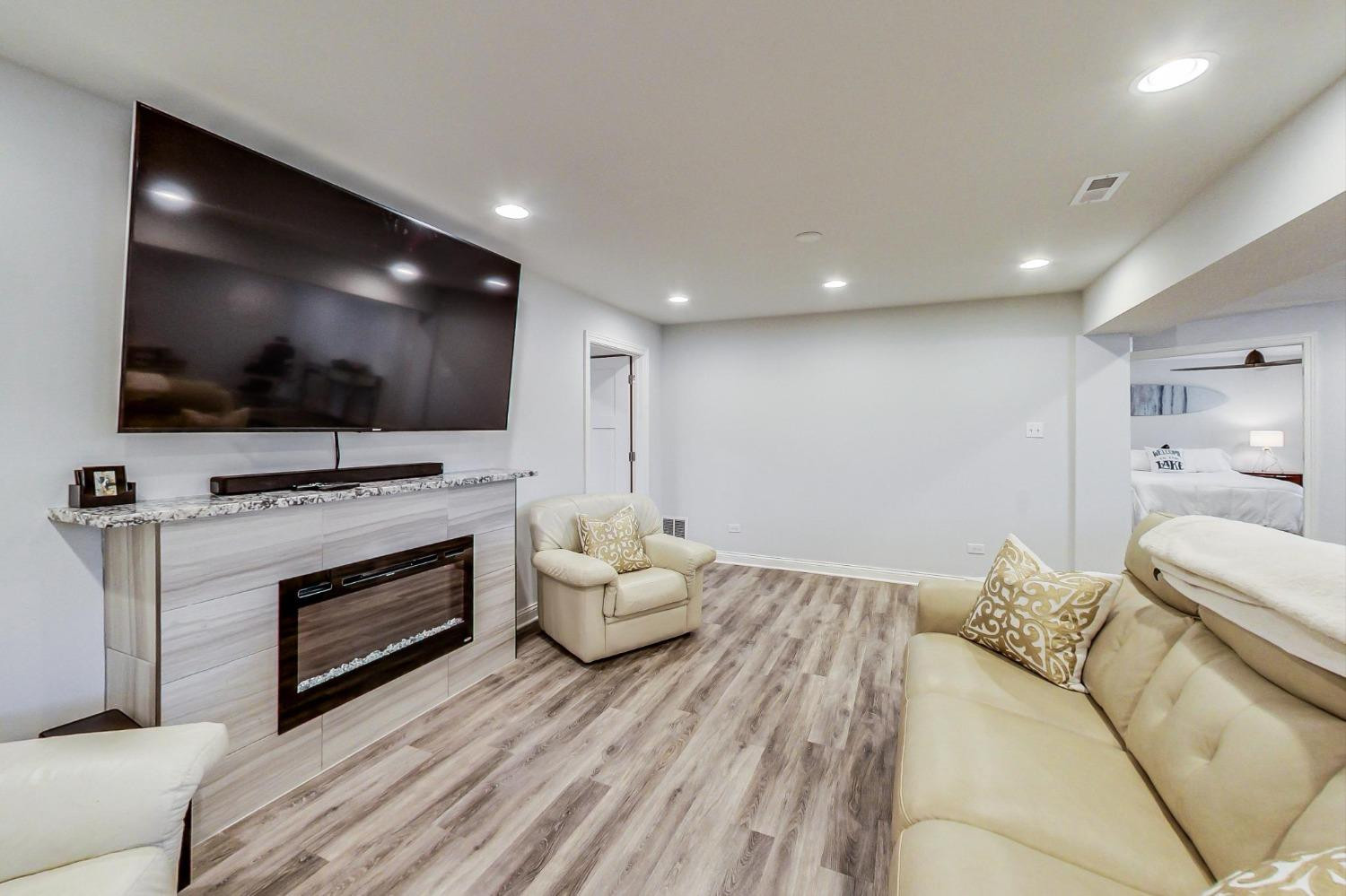 6143 S Dune Harbor Drive, Portage, IN 46368; Image #28