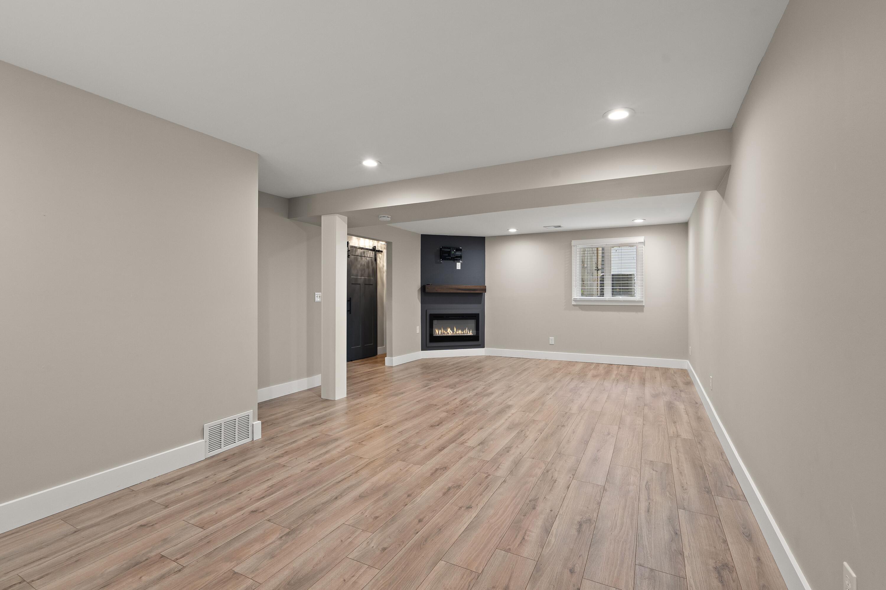 2200 Shallowford Drive, Valparaiso, IN 46383; Image #15