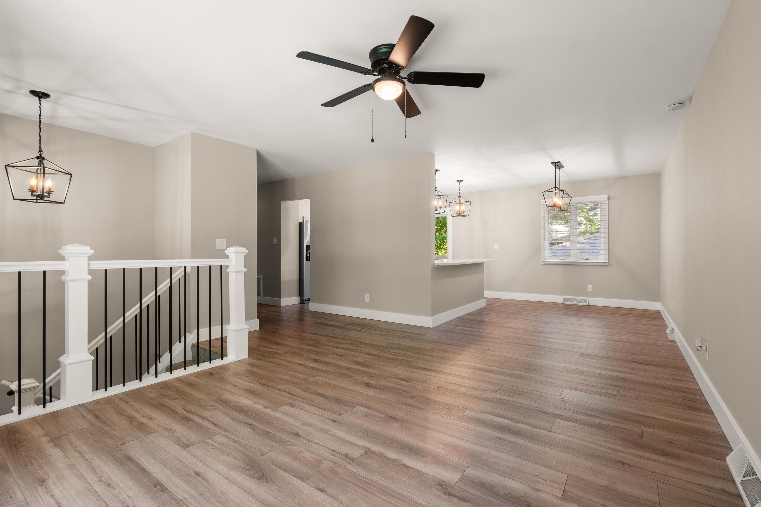 2200 Shallowford Drive, Valparaiso, IN 46383; Image #3