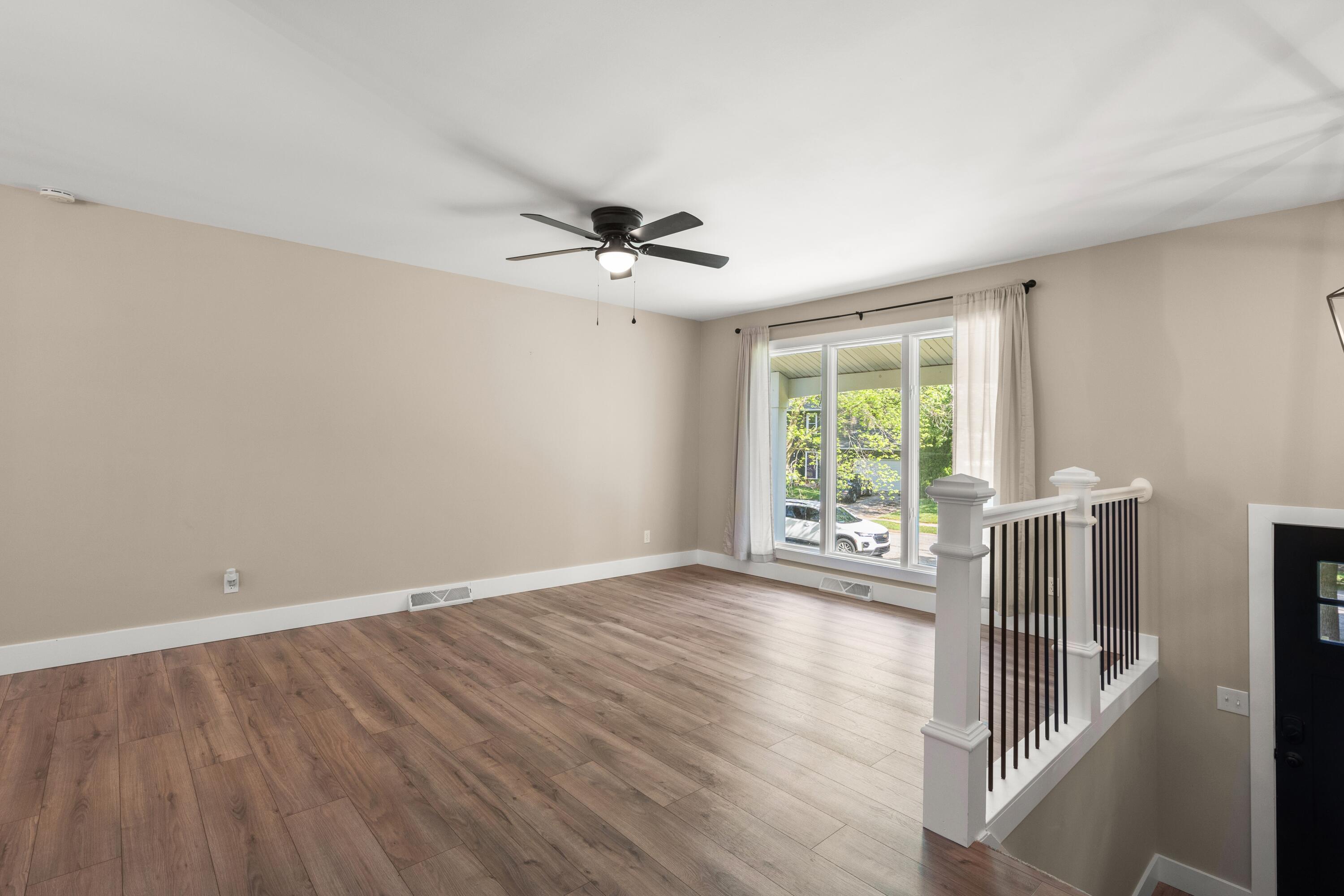 2200 Shallowford Drive, Valparaiso, IN 46383; Image #4