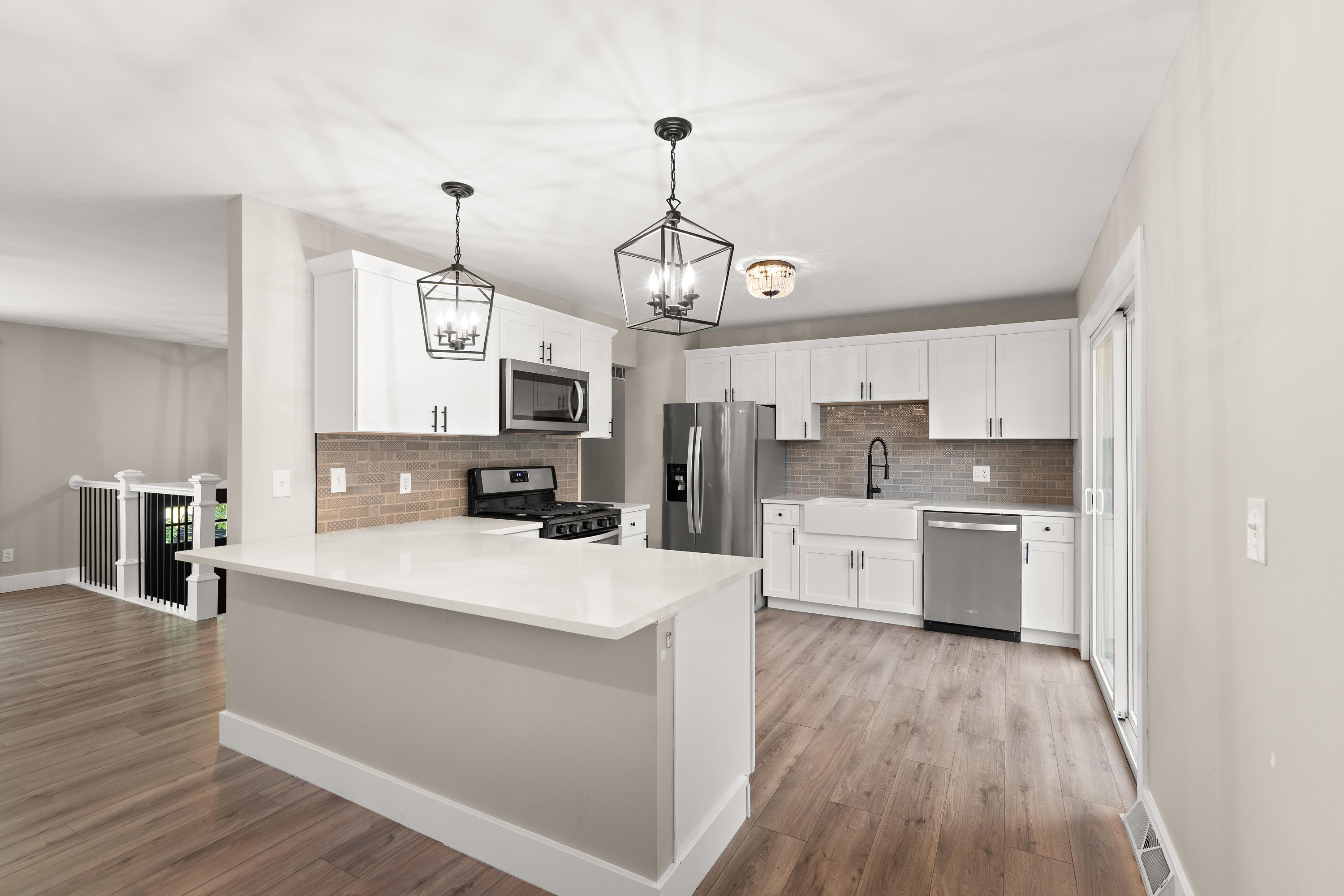 2200 Shallowford Drive, Valparaiso, IN 46383; Image #6