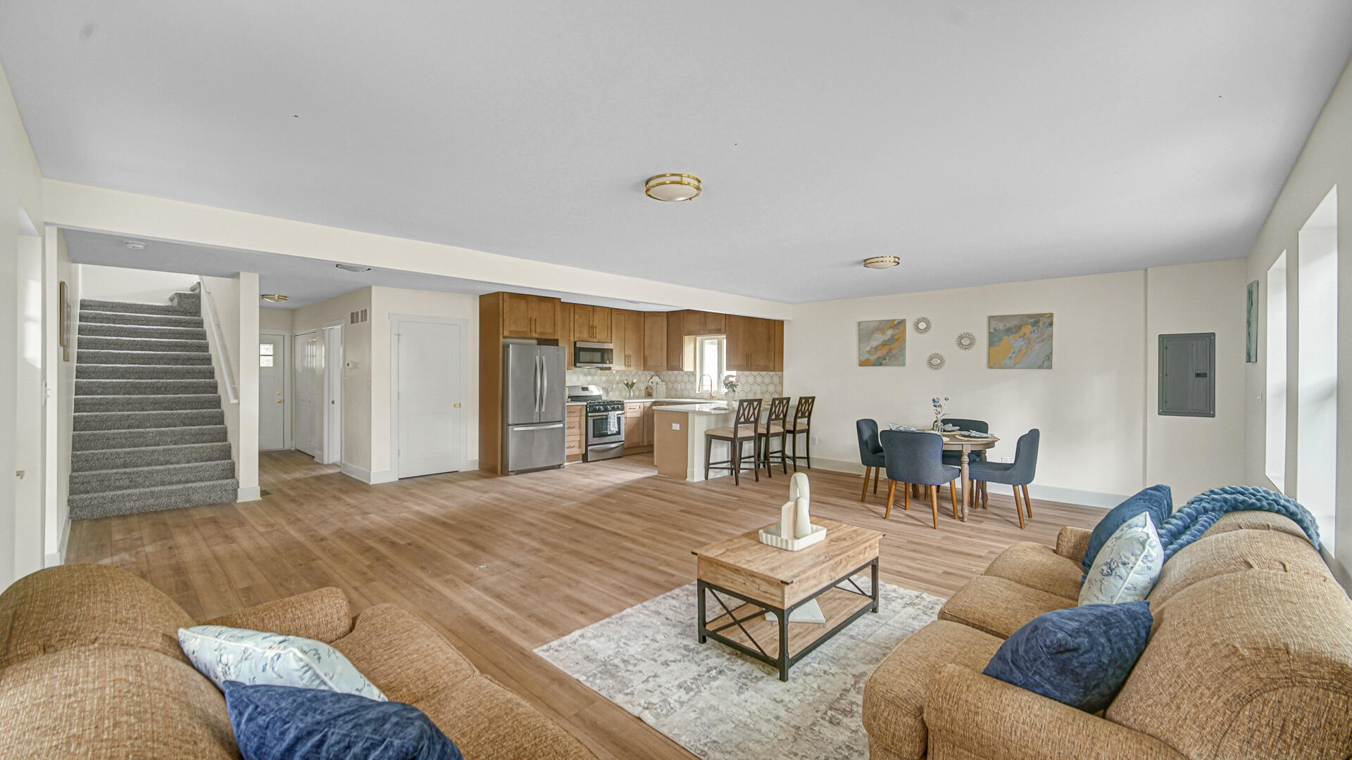 1014 E 63rd Place, Merrillville, IN 46410; Image #9
