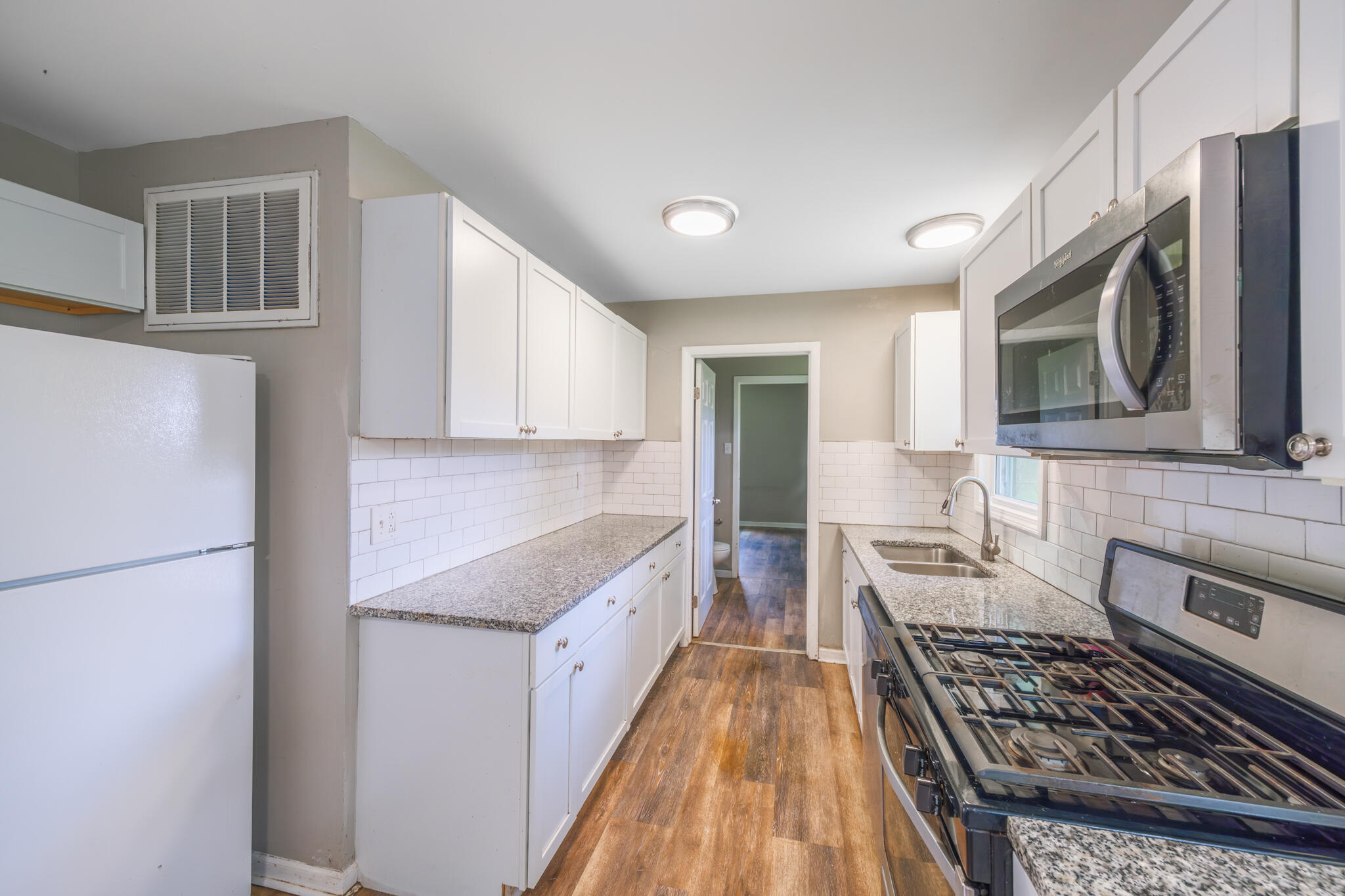703 Dearborn Road, Valparaiso, IN 46385; Image #14