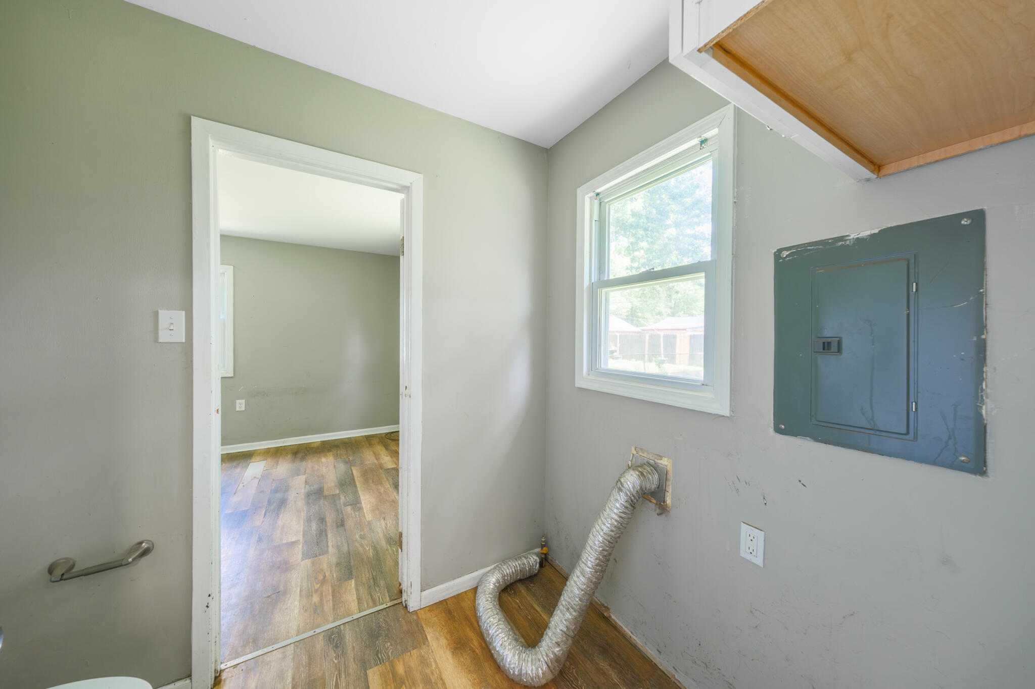 703 Dearborn Road, Valparaiso, IN 46385; Image #17