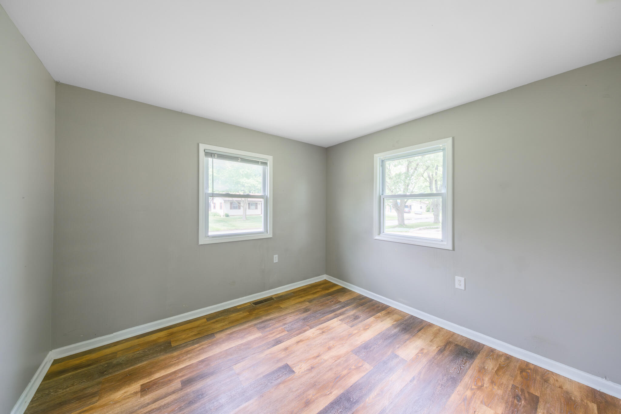 703 Dearborn Road, Valparaiso, IN 46385; Image #22