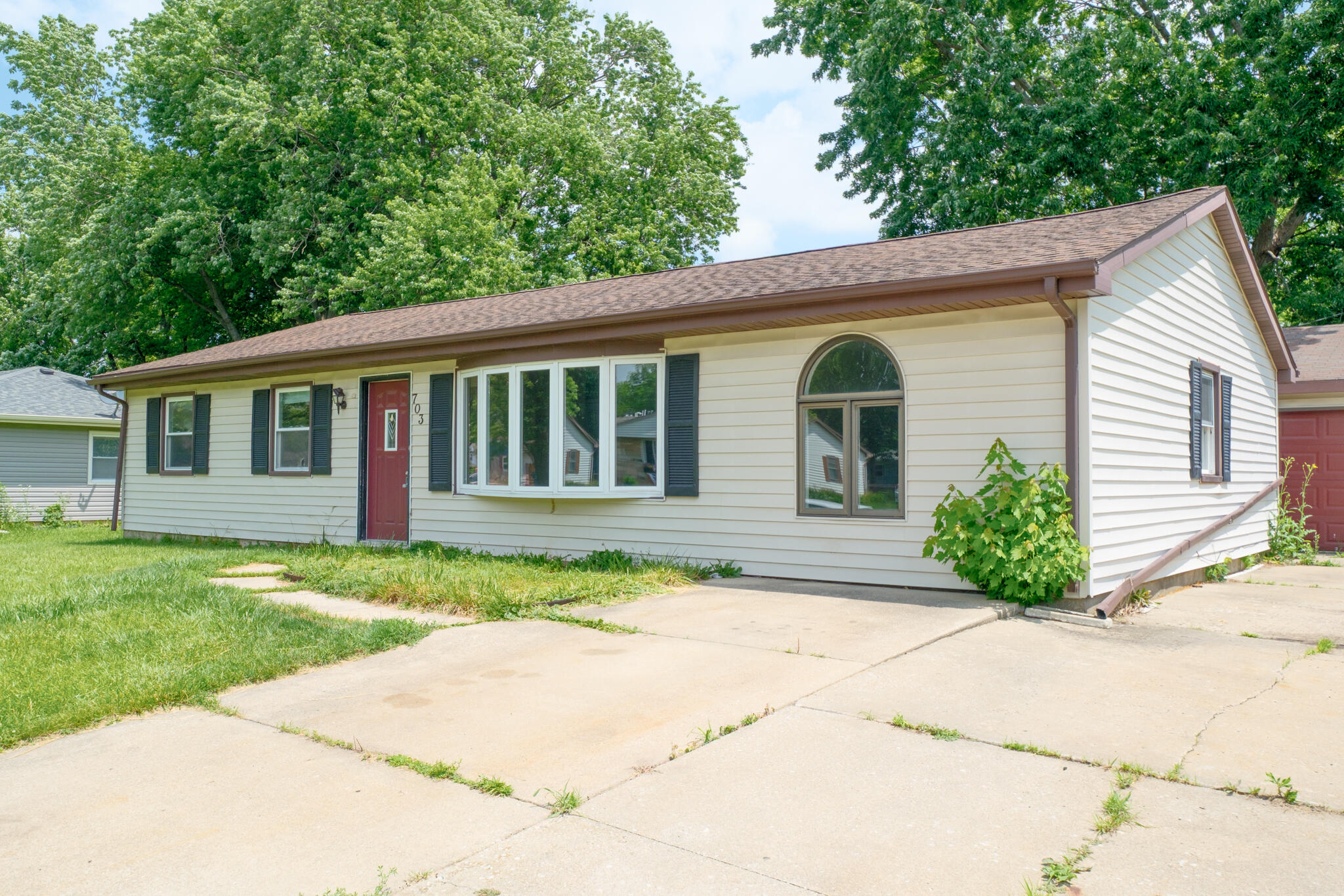 703 Dearborn Road, Valparaiso, IN 46385; Image #6