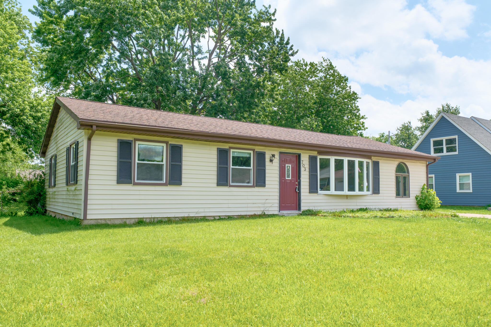 703 Dearborn Road, Valparaiso, IN 46385; Image #8