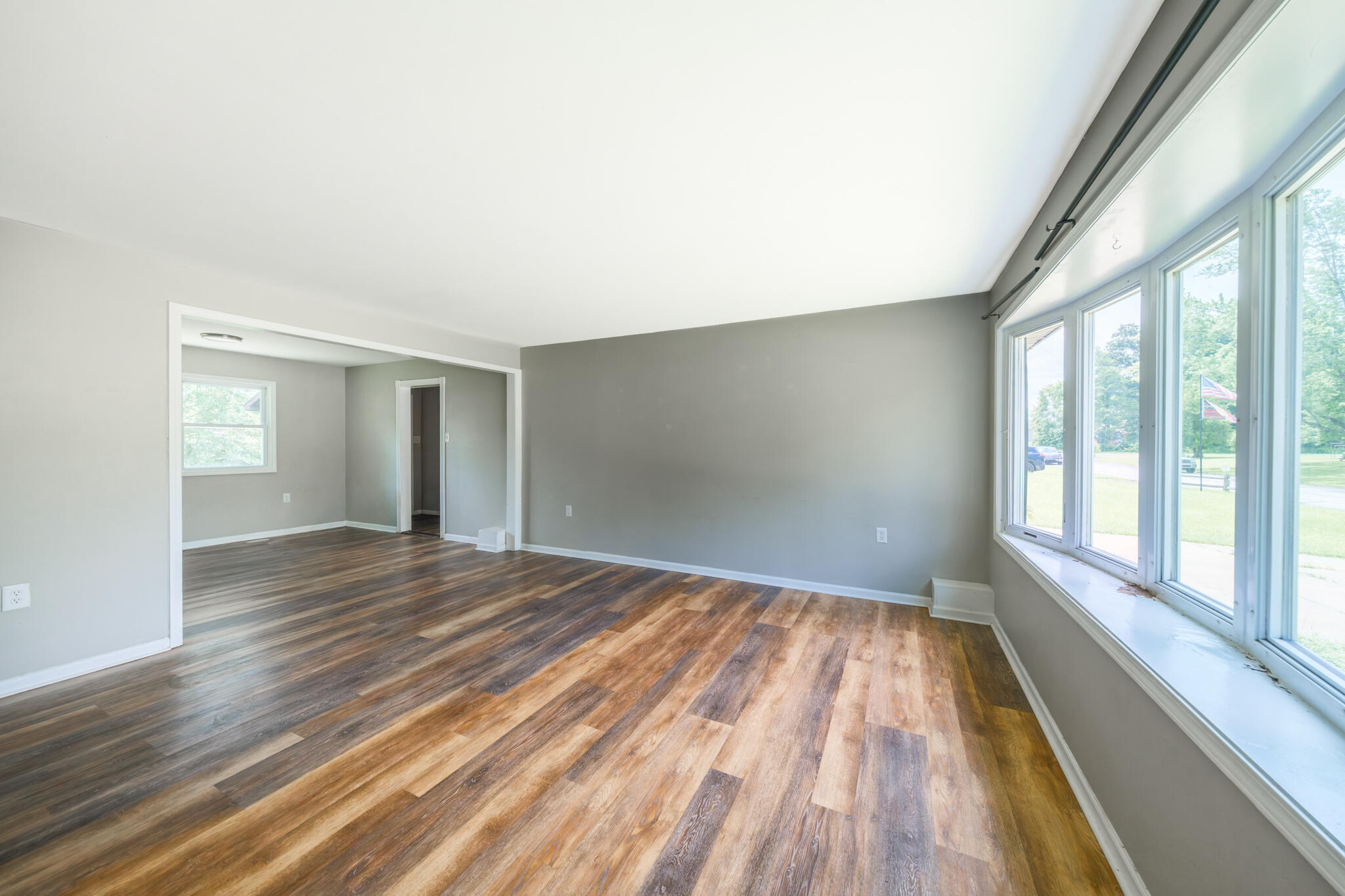 703 Dearborn Road, Valparaiso, IN 46385; Image #9