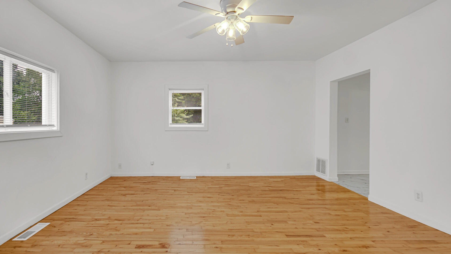 555 Locust Street, Valparaiso, IN #1, 46383; Image #2