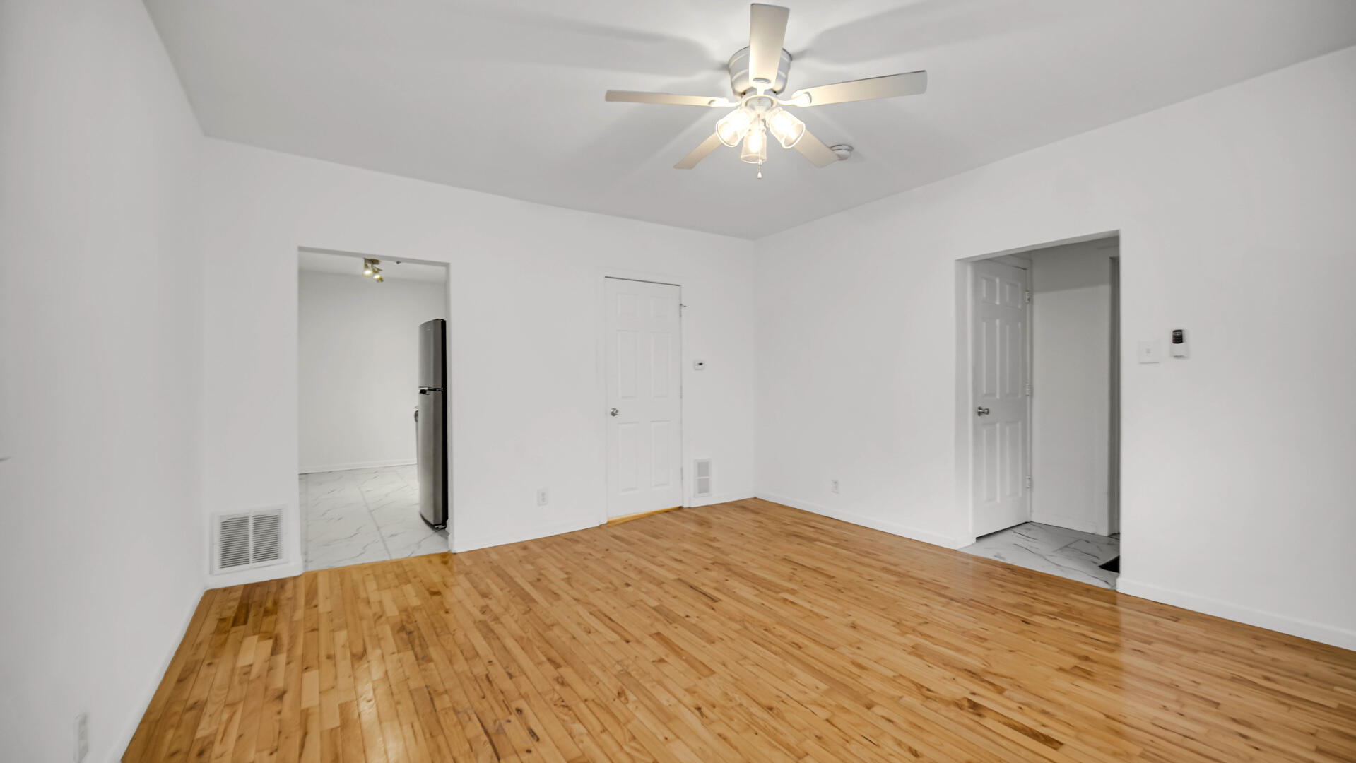555 Locust Street, Valparaiso, IN #1, 46383; Image #4