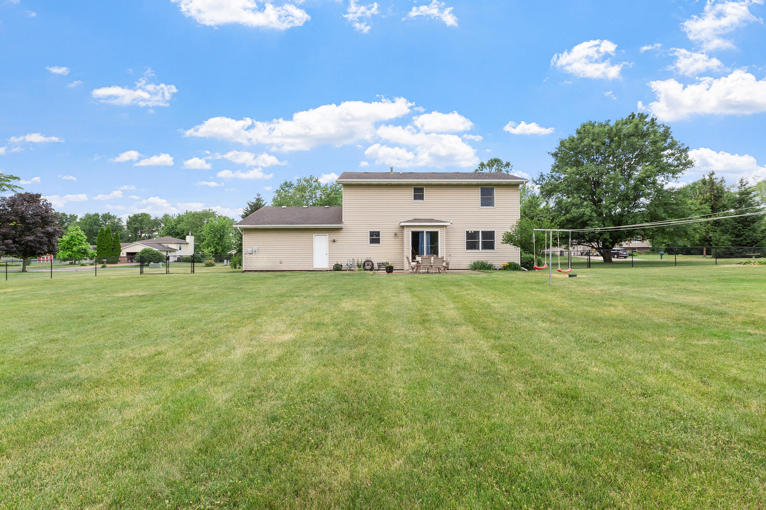 889 Rustic Acres Lane, Hebron, IN 46341; Image #17