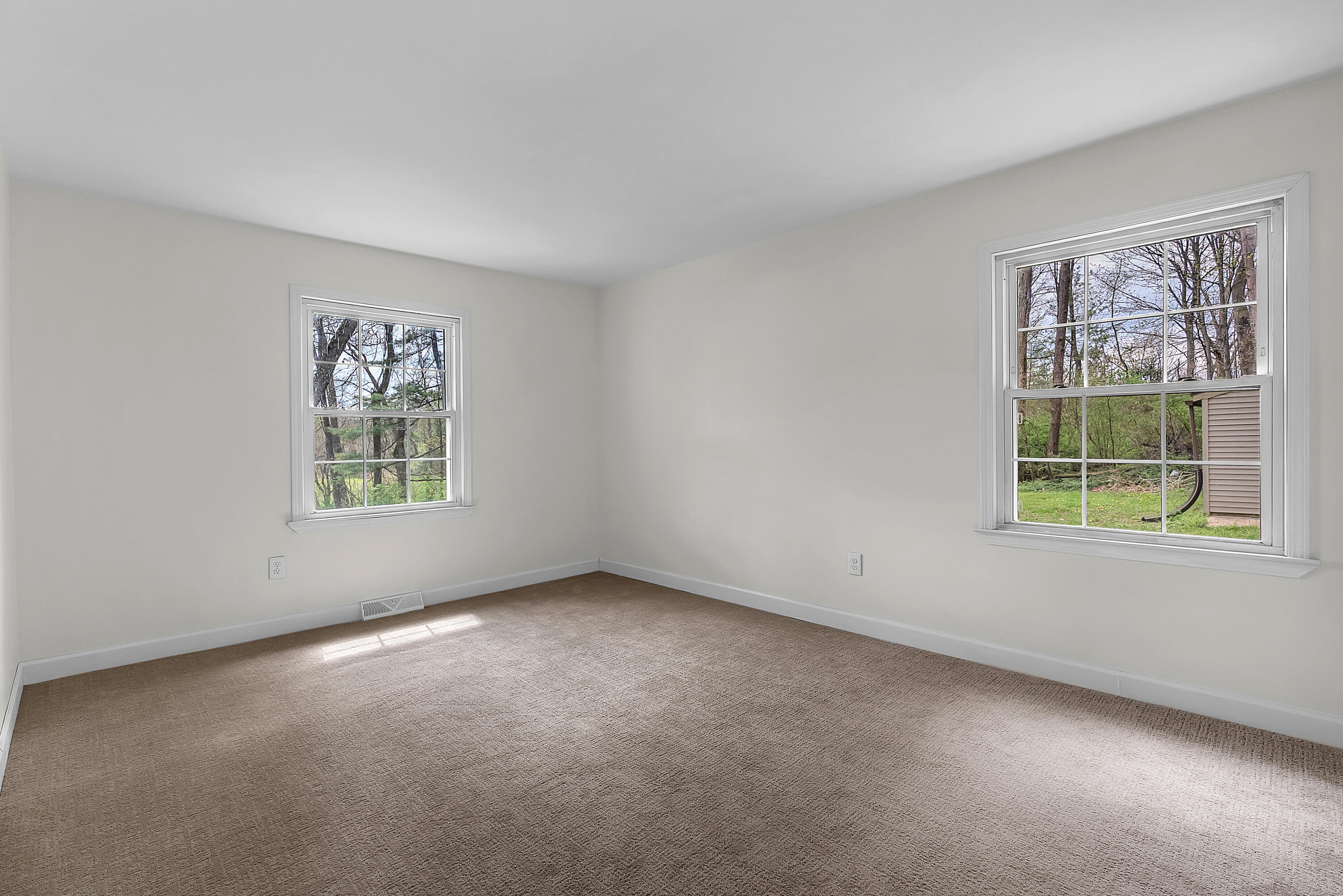 820 N 350 E, Valparaiso, IN 46383; Image #22