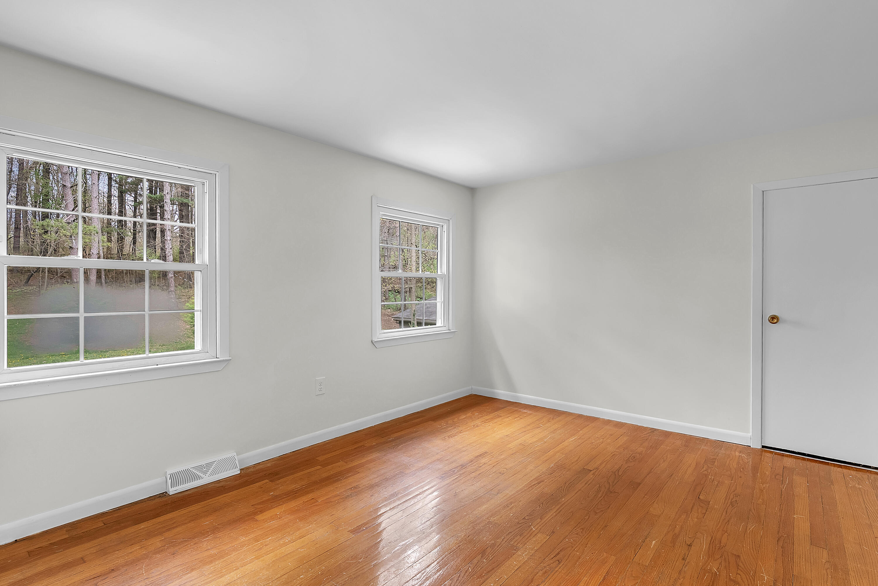 820 N 350 E, Valparaiso, IN 46383; Image #28
