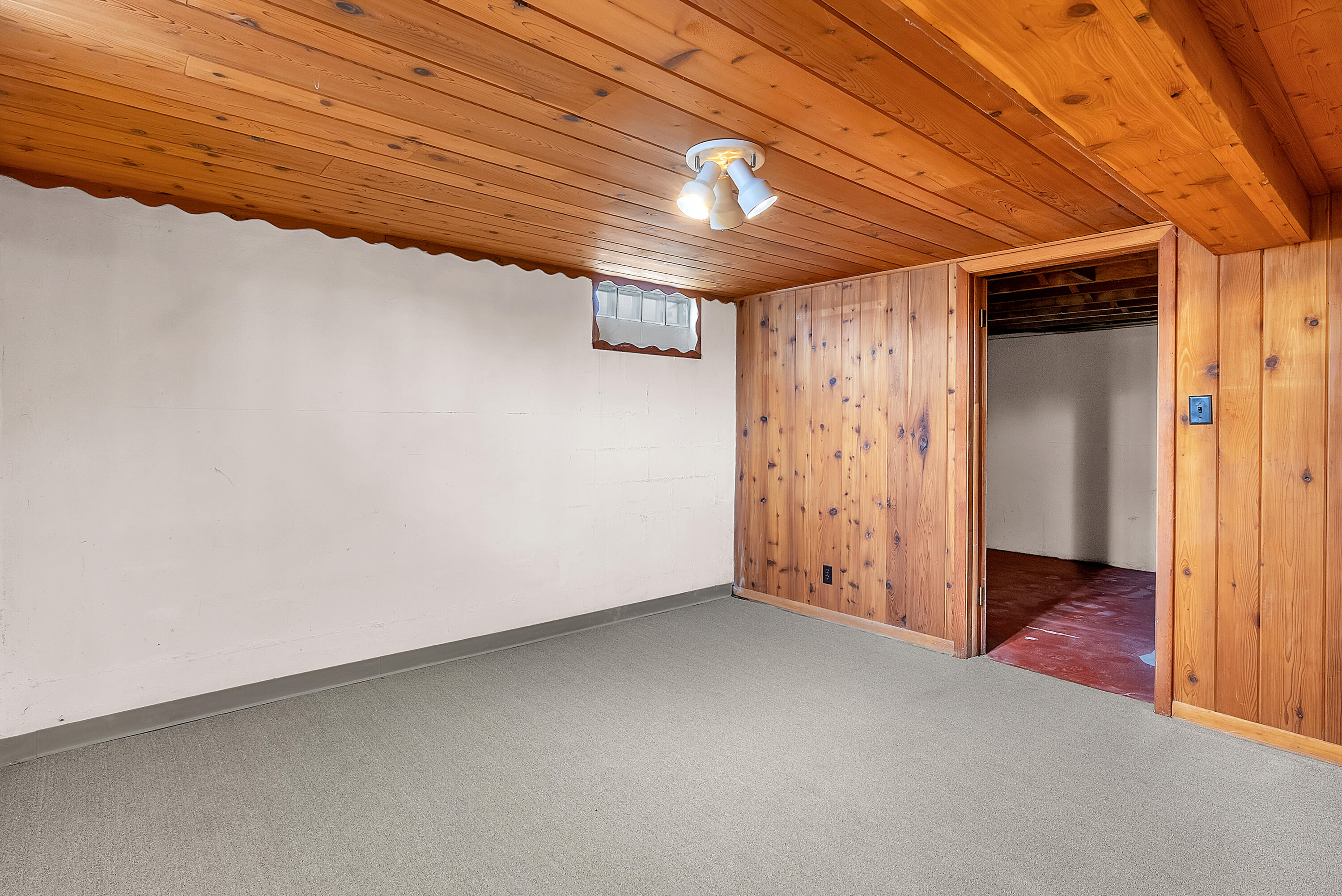 820 N 350 E, Valparaiso, IN 46383; Image #35