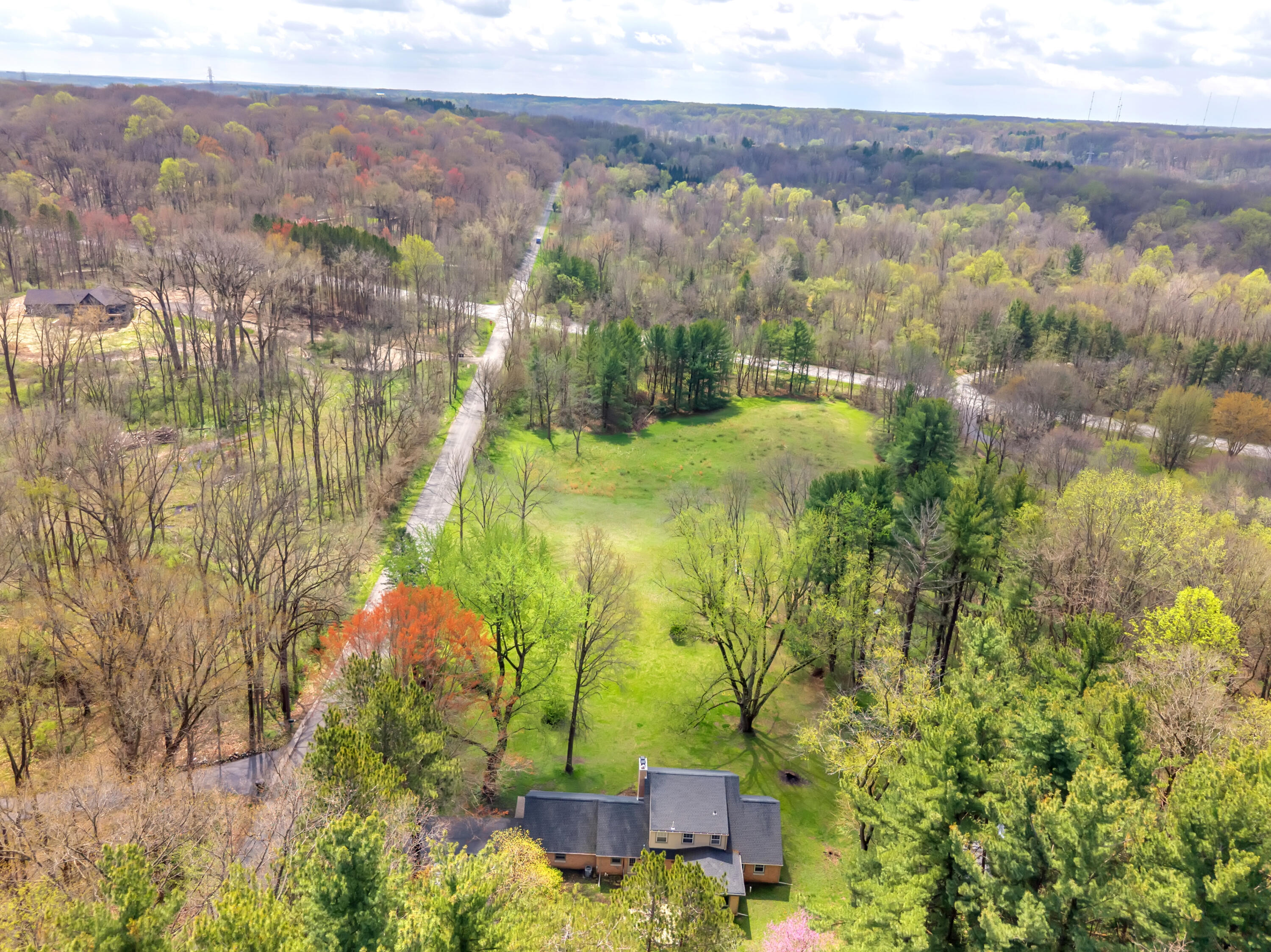 820 N 350 E, Valparaiso, IN 46383; Image #4
