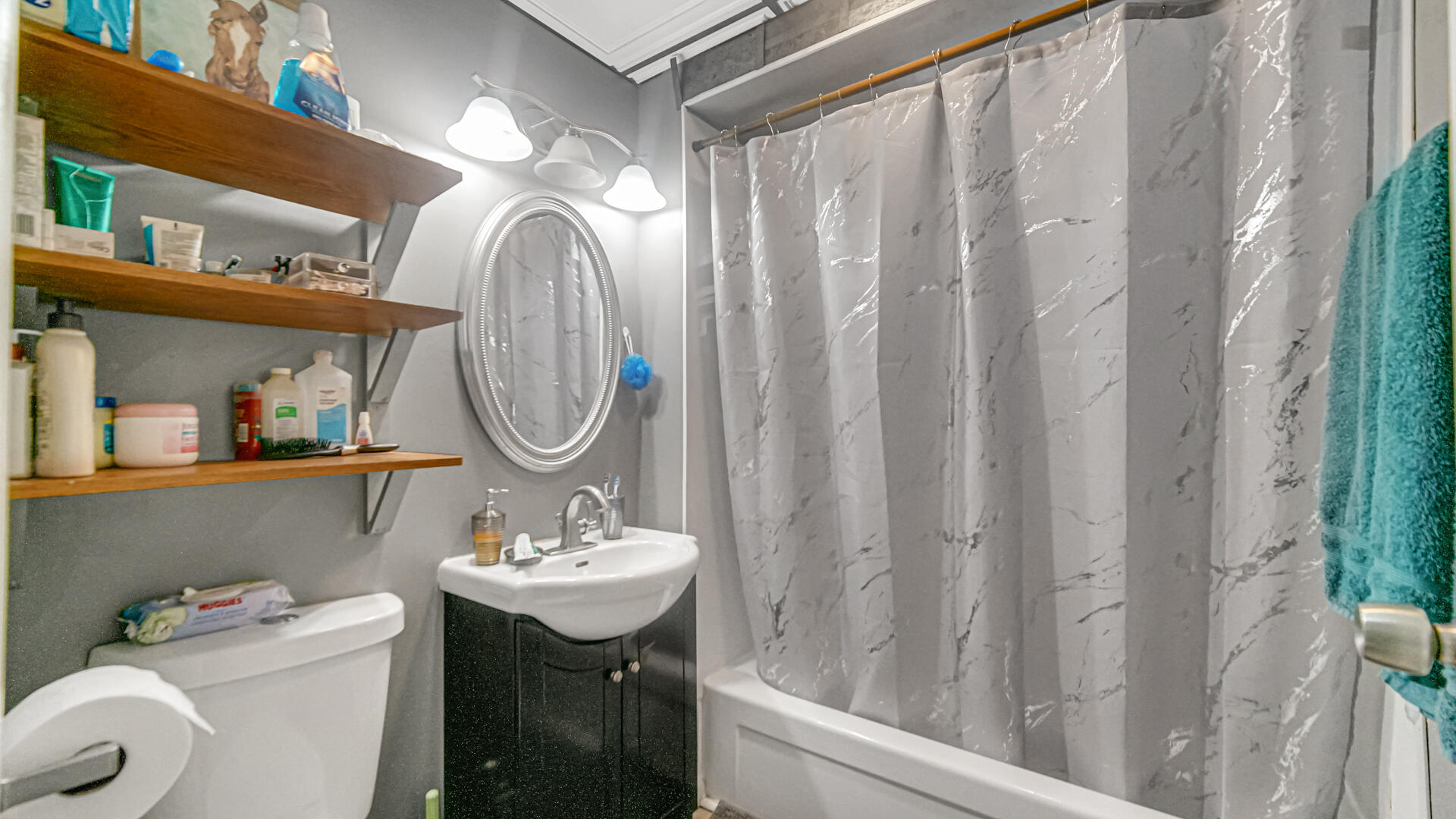 1421 Roberts Avenue, Whiting, IN 46394; Image #16
