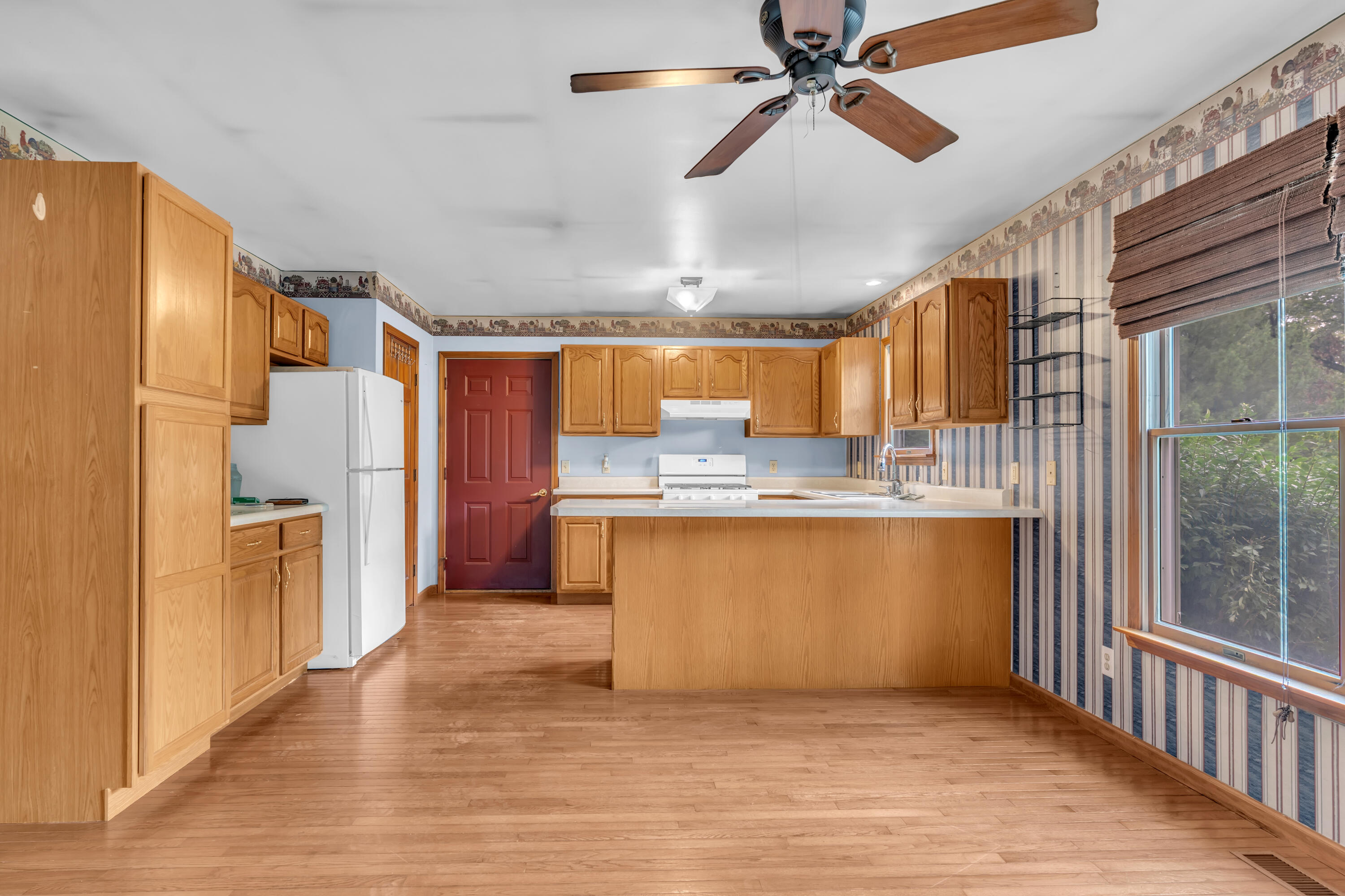 9024 Oak Street, Wheatfield, IN 46392; Image #10