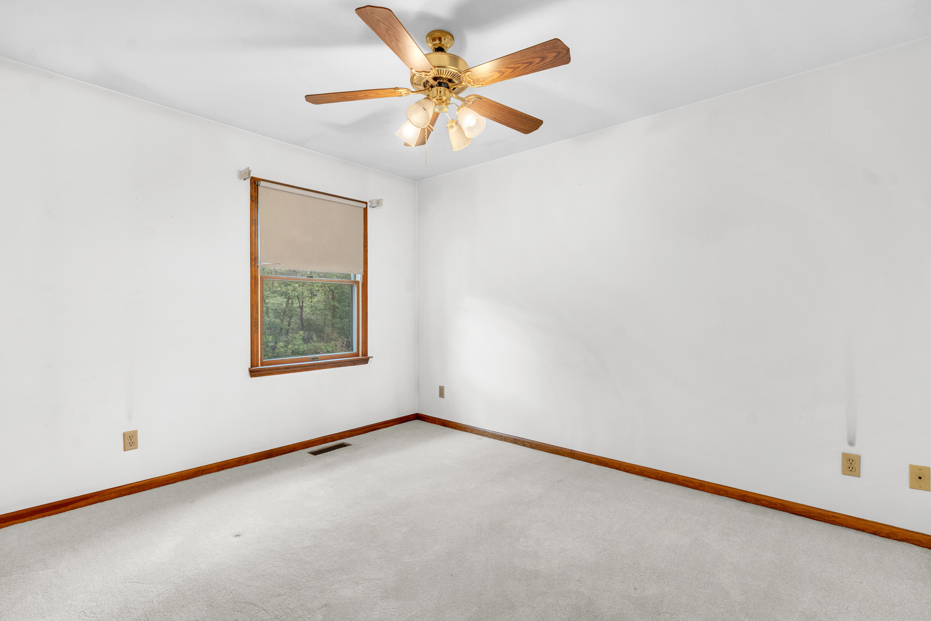 9024 Oak Street, Wheatfield, IN 46392; Image #18