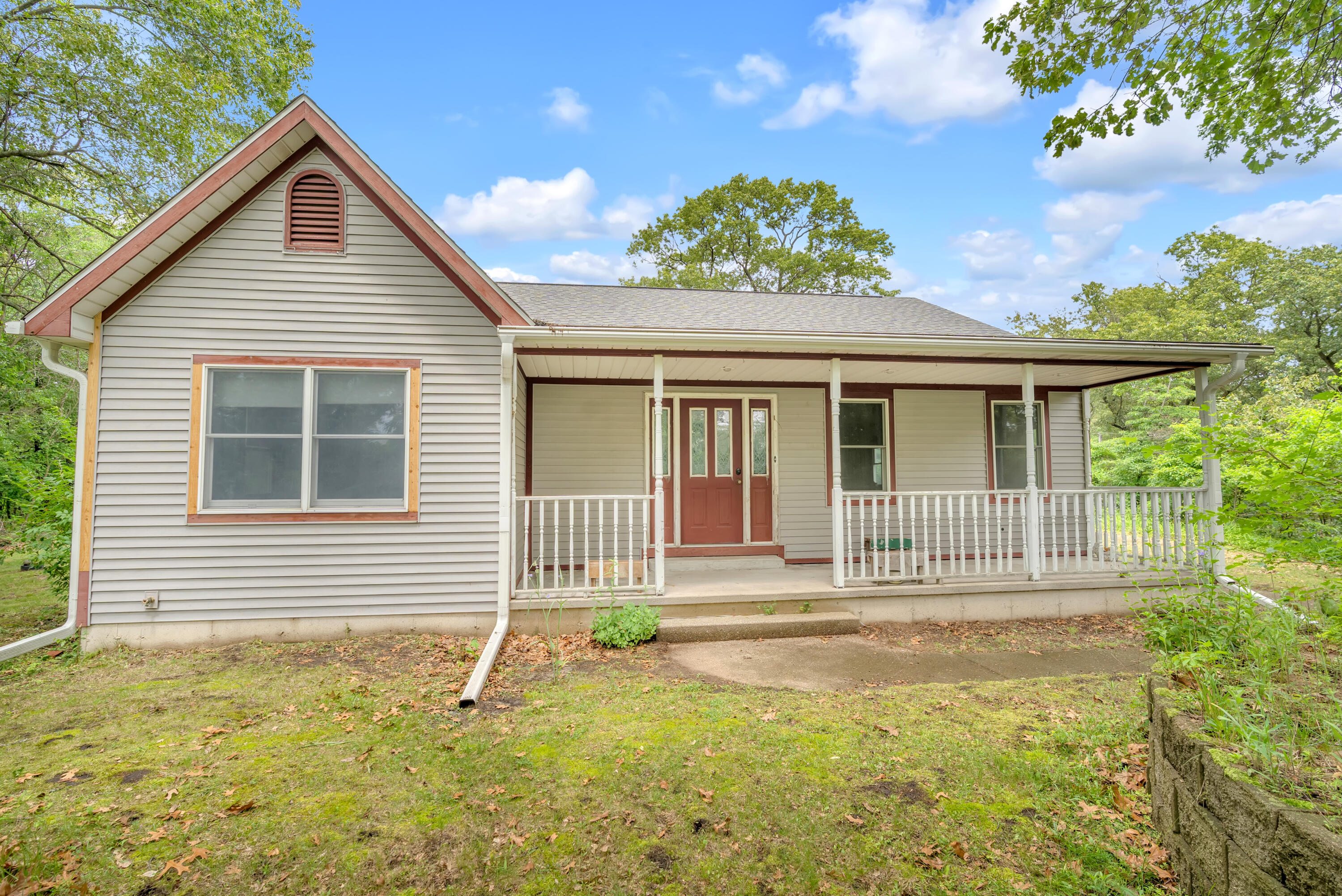 9024 Oak Street, Wheatfield, IN 46392; Image #2