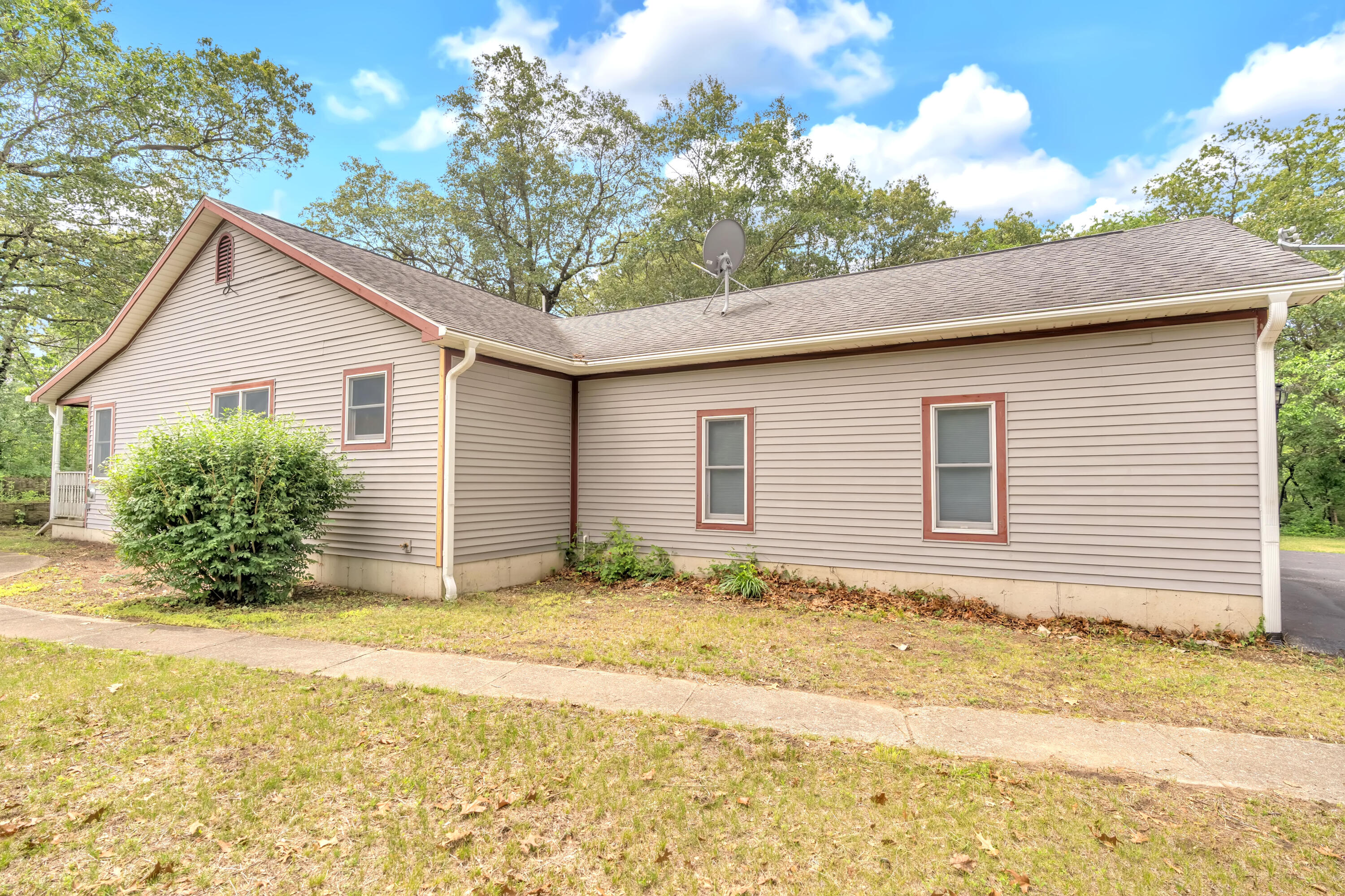 9024 Oak Street, Wheatfield, IN 46392; Image #4