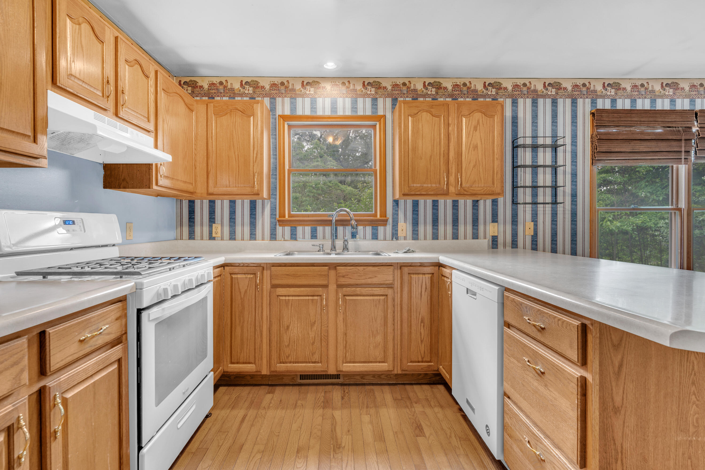 9024 Oak Street, Wheatfield, IN 46392; Image #9